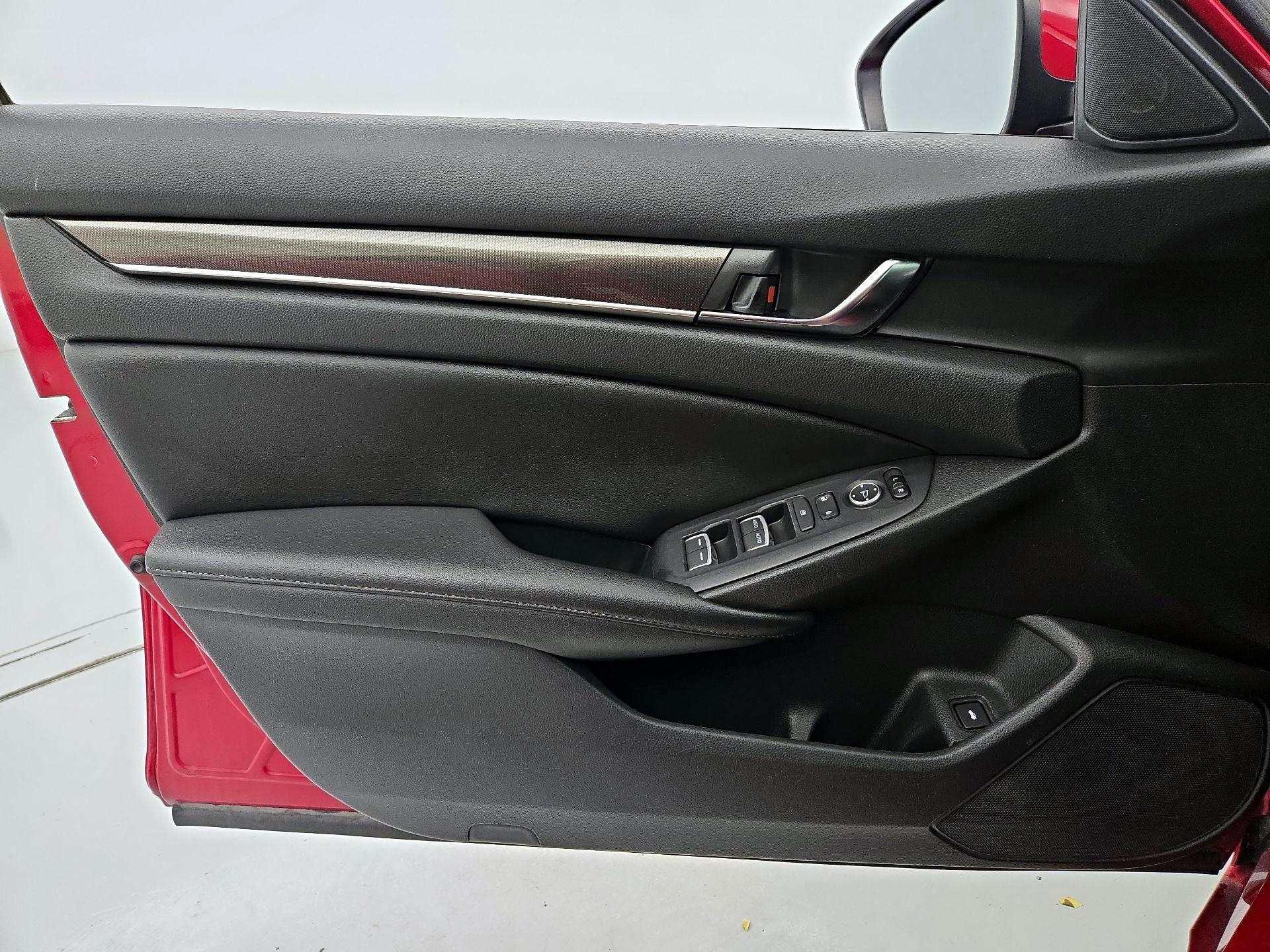 Thumbnail: 2020 Honda Accord - 12