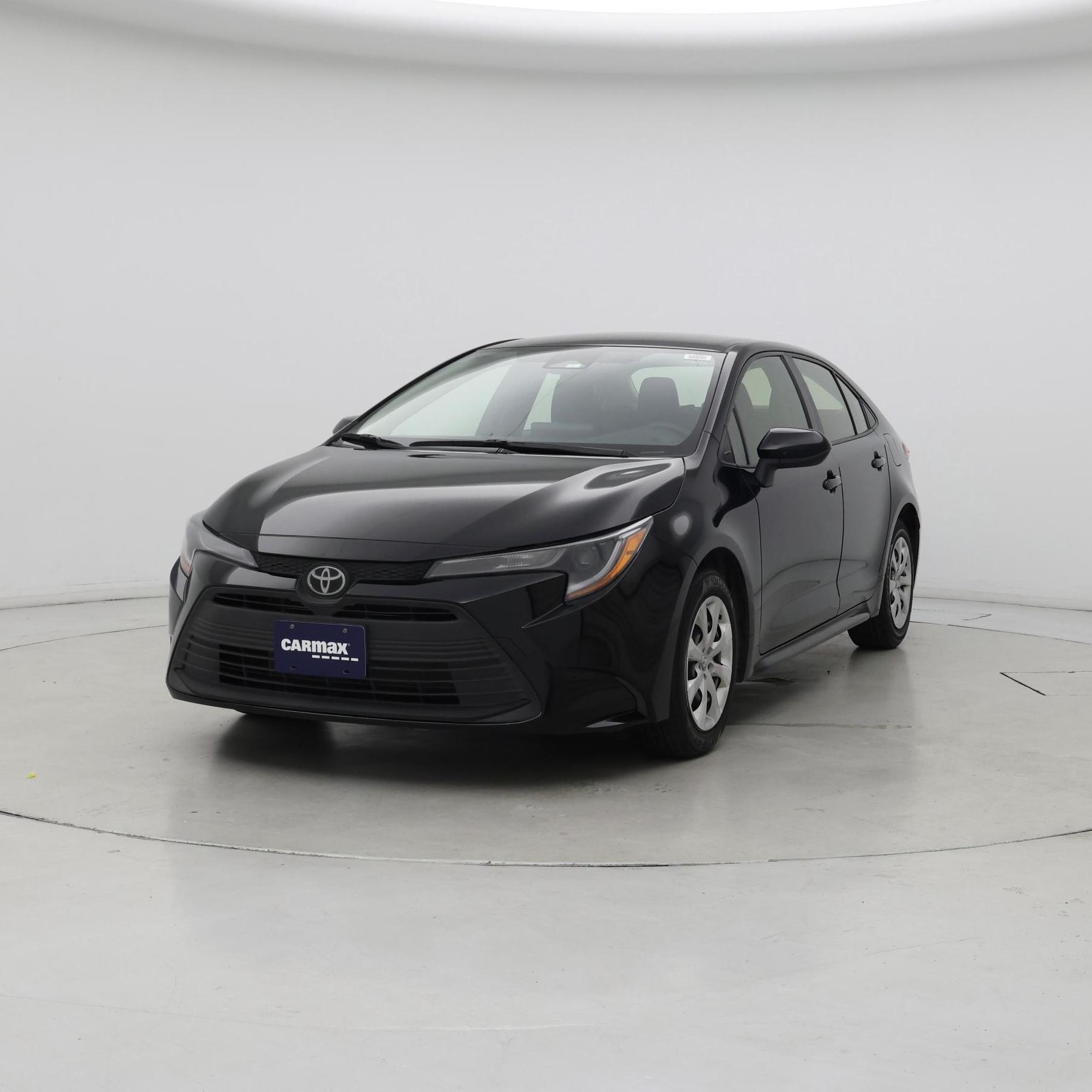 Thumbnail: 2023 Toyota Corolla - 4