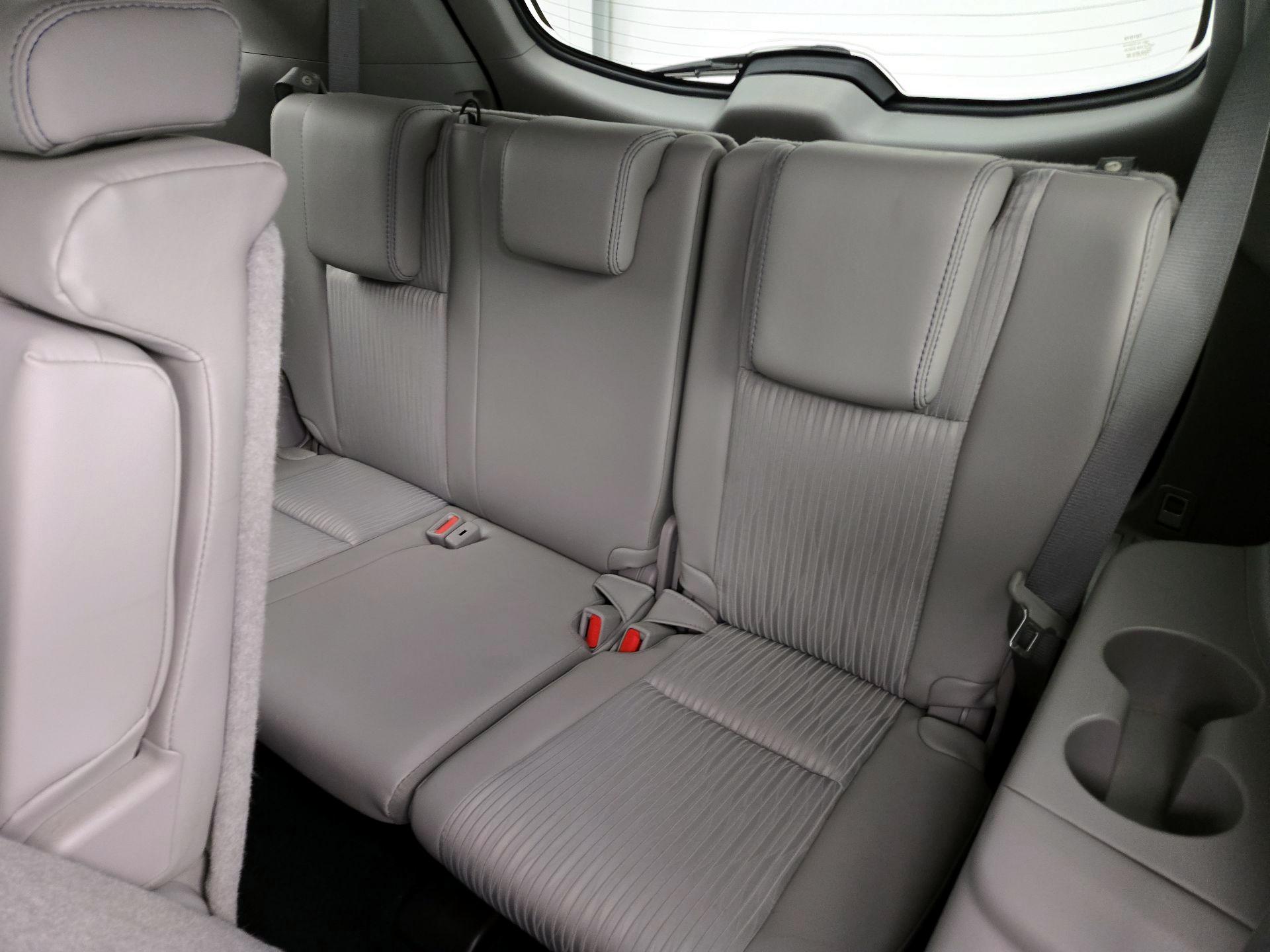 Thumbnail: 2018 Toyota Highlander - 20