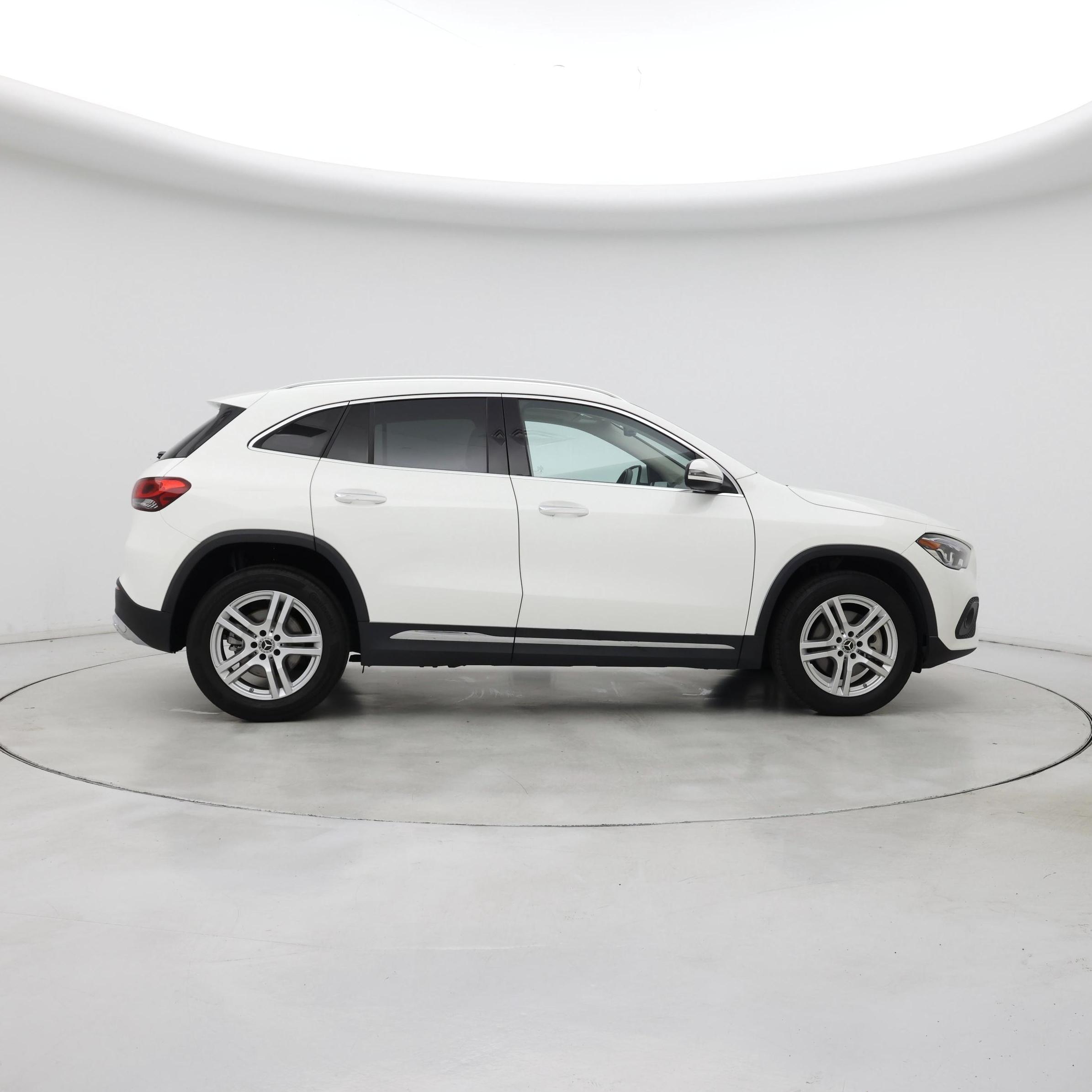 Thumbnail: 2022 Mercedes-Benz GLA - 7