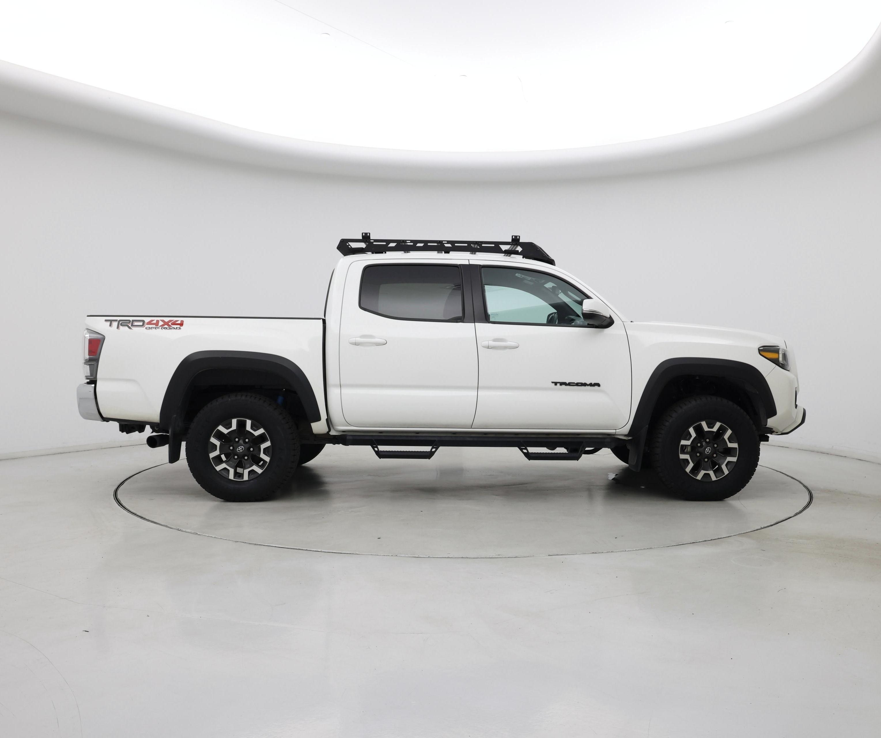 Thumbnail: 2023 Toyota Tacoma - 7