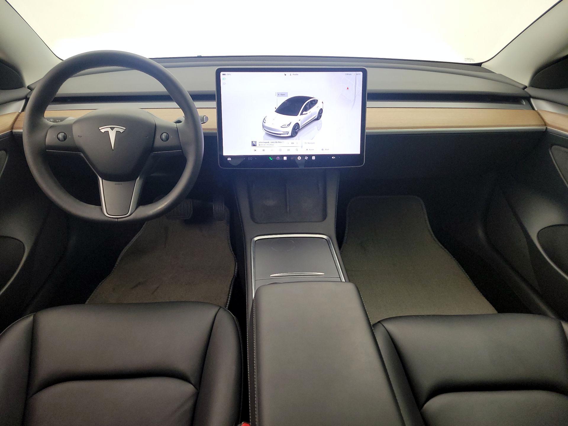 Thumbnail: 2023 Tesla Model 3 - 9