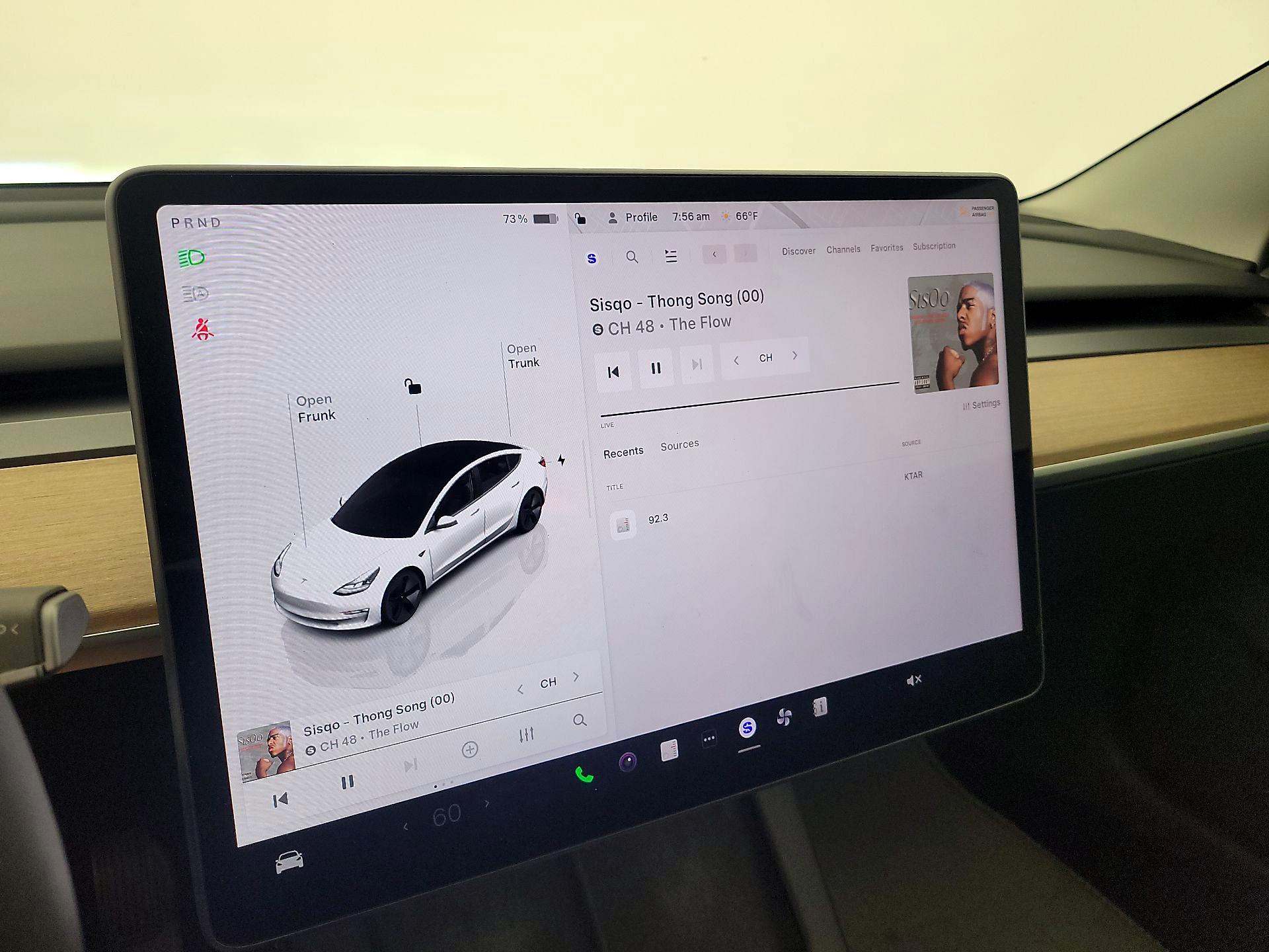 Thumbnail: 2023 Tesla Model 3 - 15