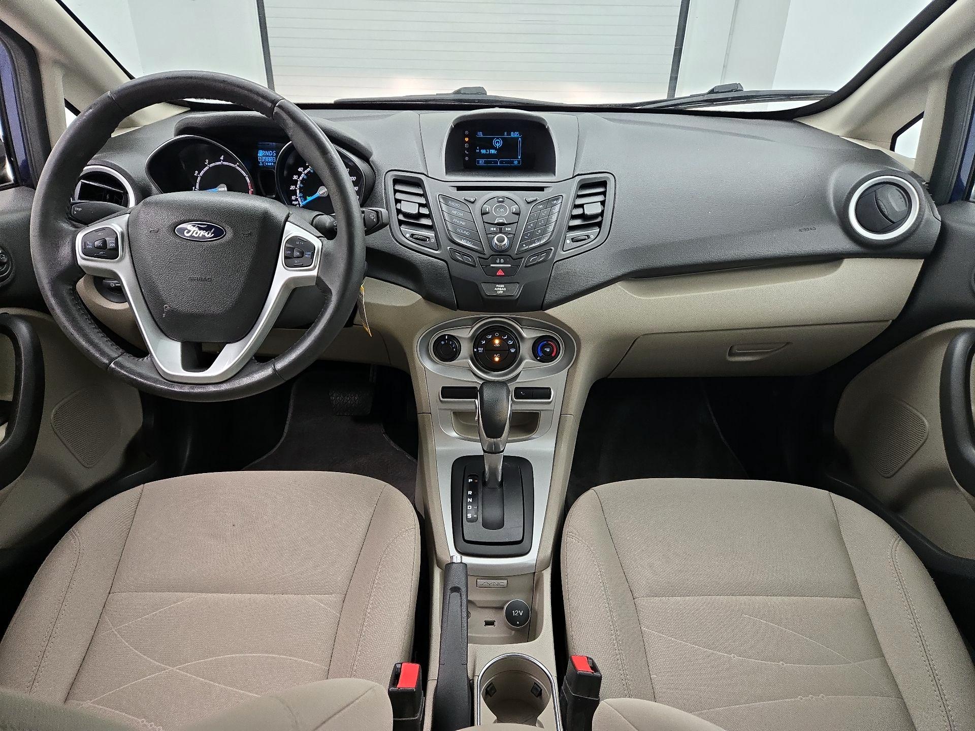 Thumbnail: 2016 Ford Fiesta - 9