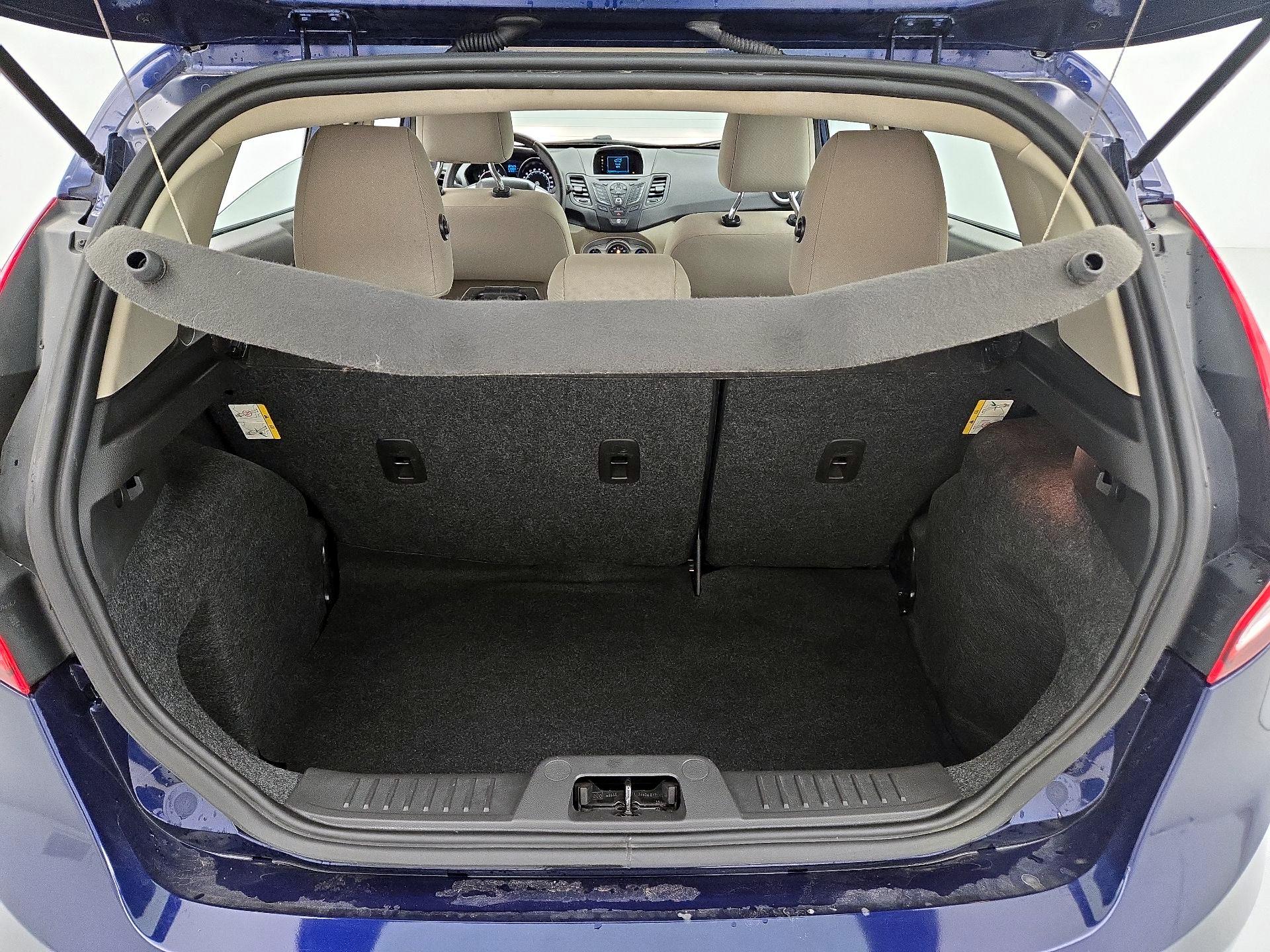 Thumbnail: 2016 Ford Fiesta - 19