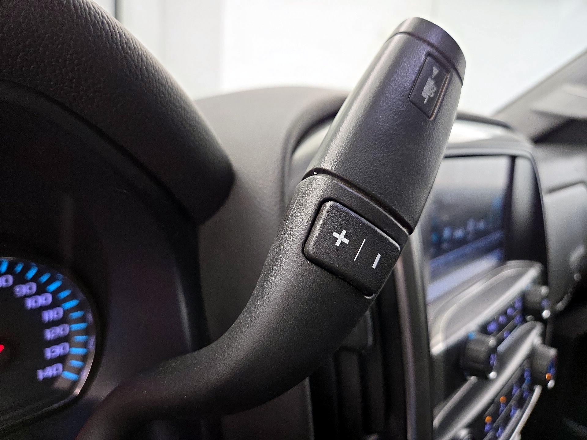 Thumbnail: 2019 Chevrolet Silverado 1500 - 17