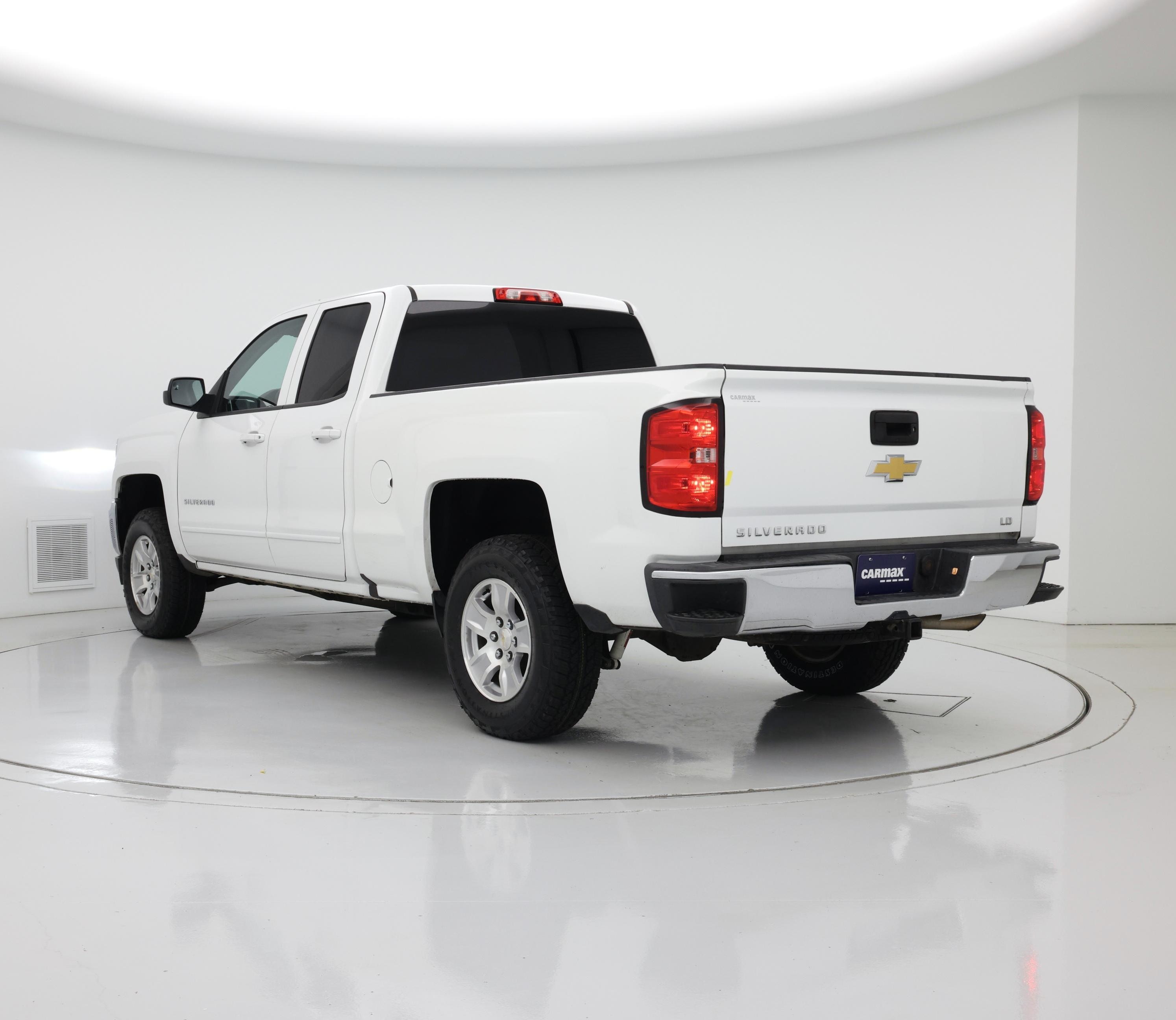Thumbnail: 2019 Chevrolet Silverado 1500 - 2