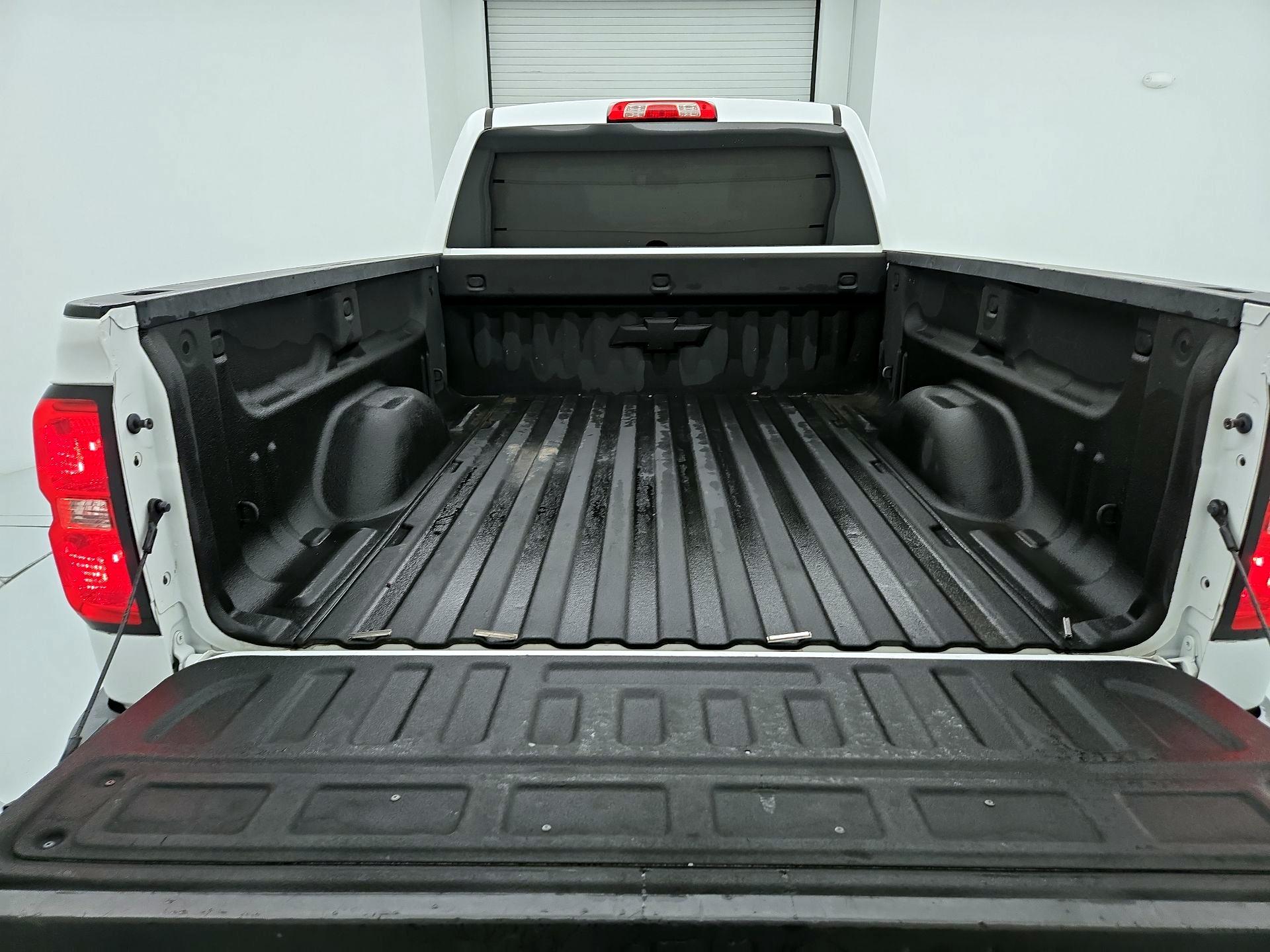 Thumbnail: 2019 Chevrolet Silverado 1500 - 20