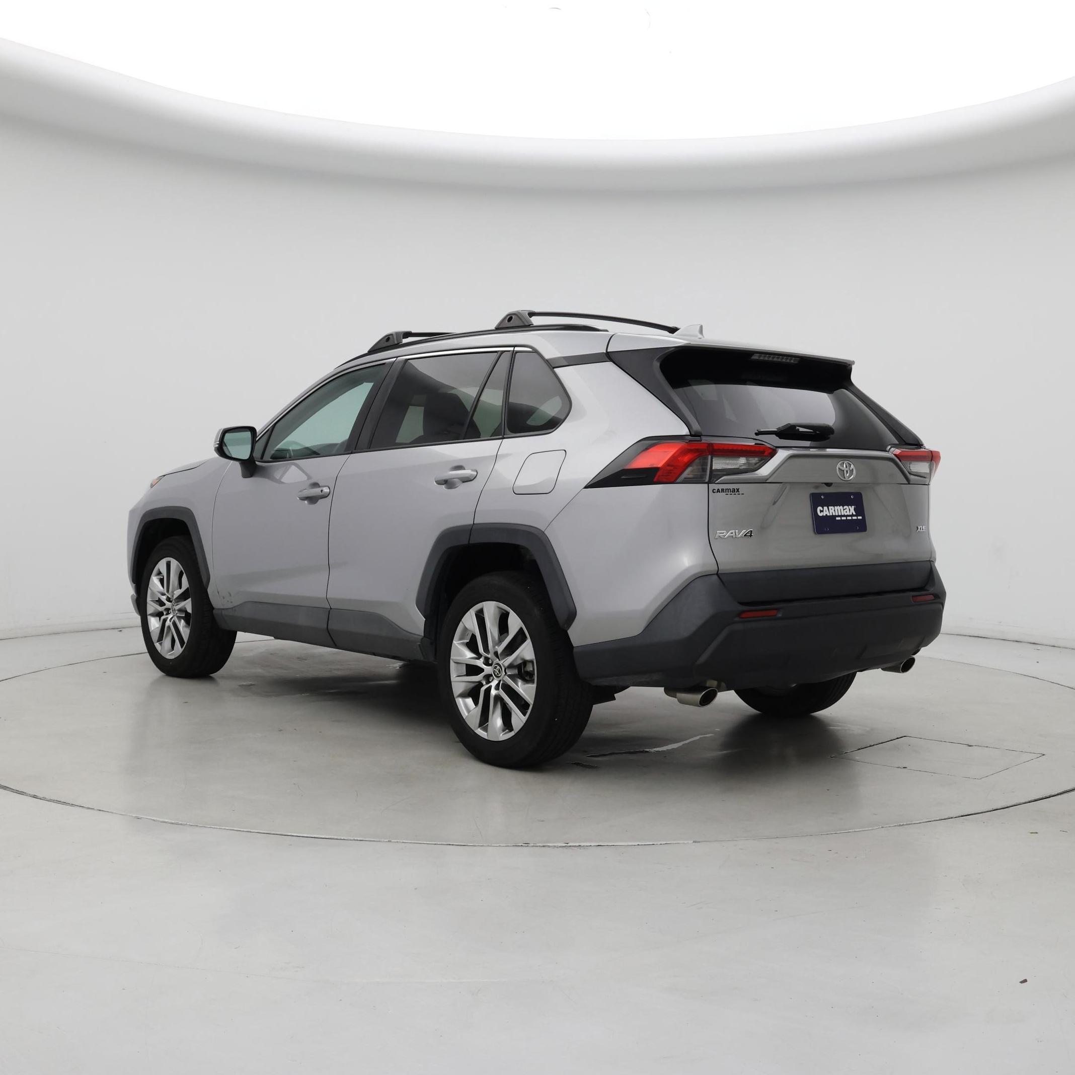 Thumbnail: 2021 Toyota RAV4 - 2
