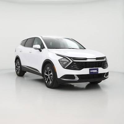 White 2023 Kia Sportage EX