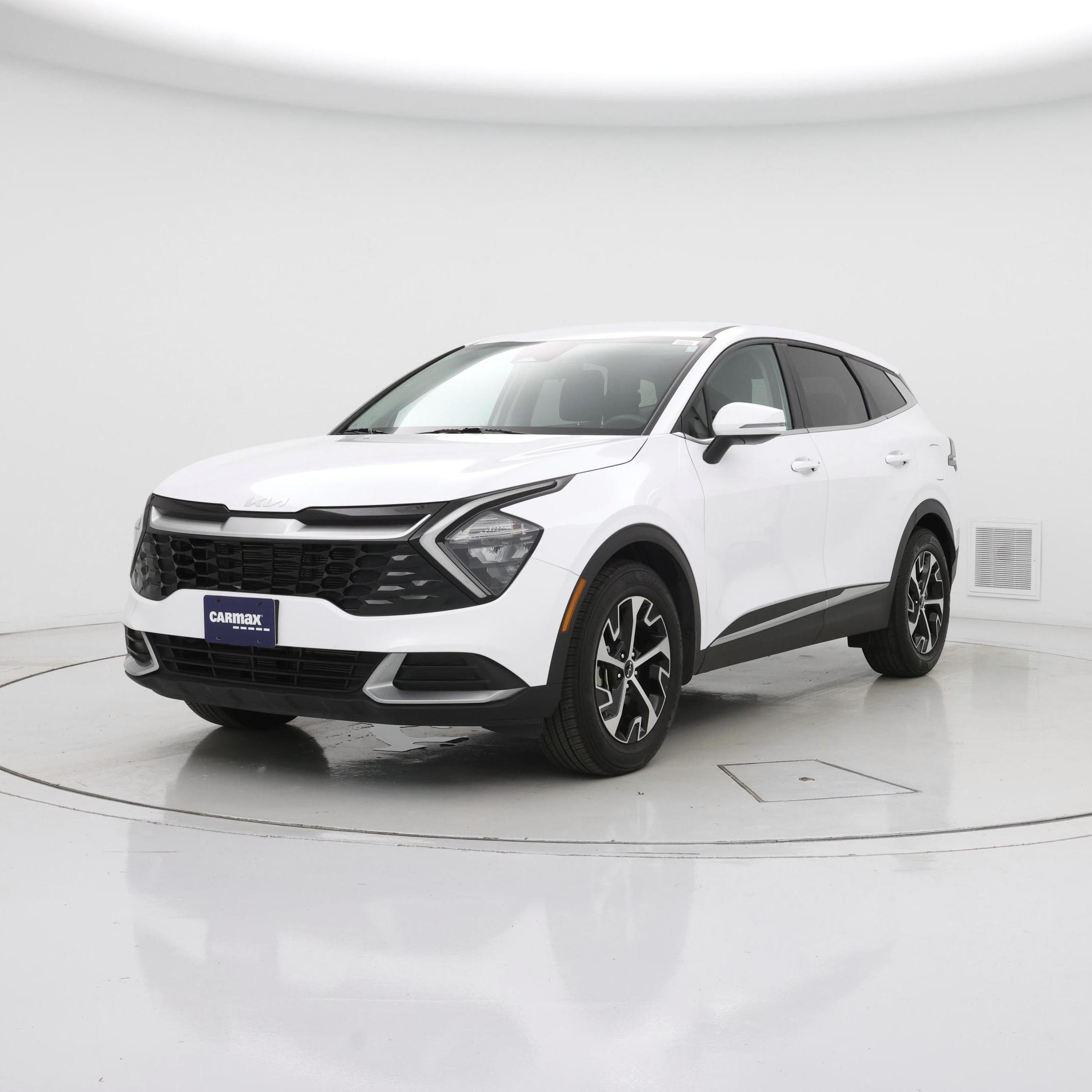 Thumbnail: 2023 Kia Sportage - 4