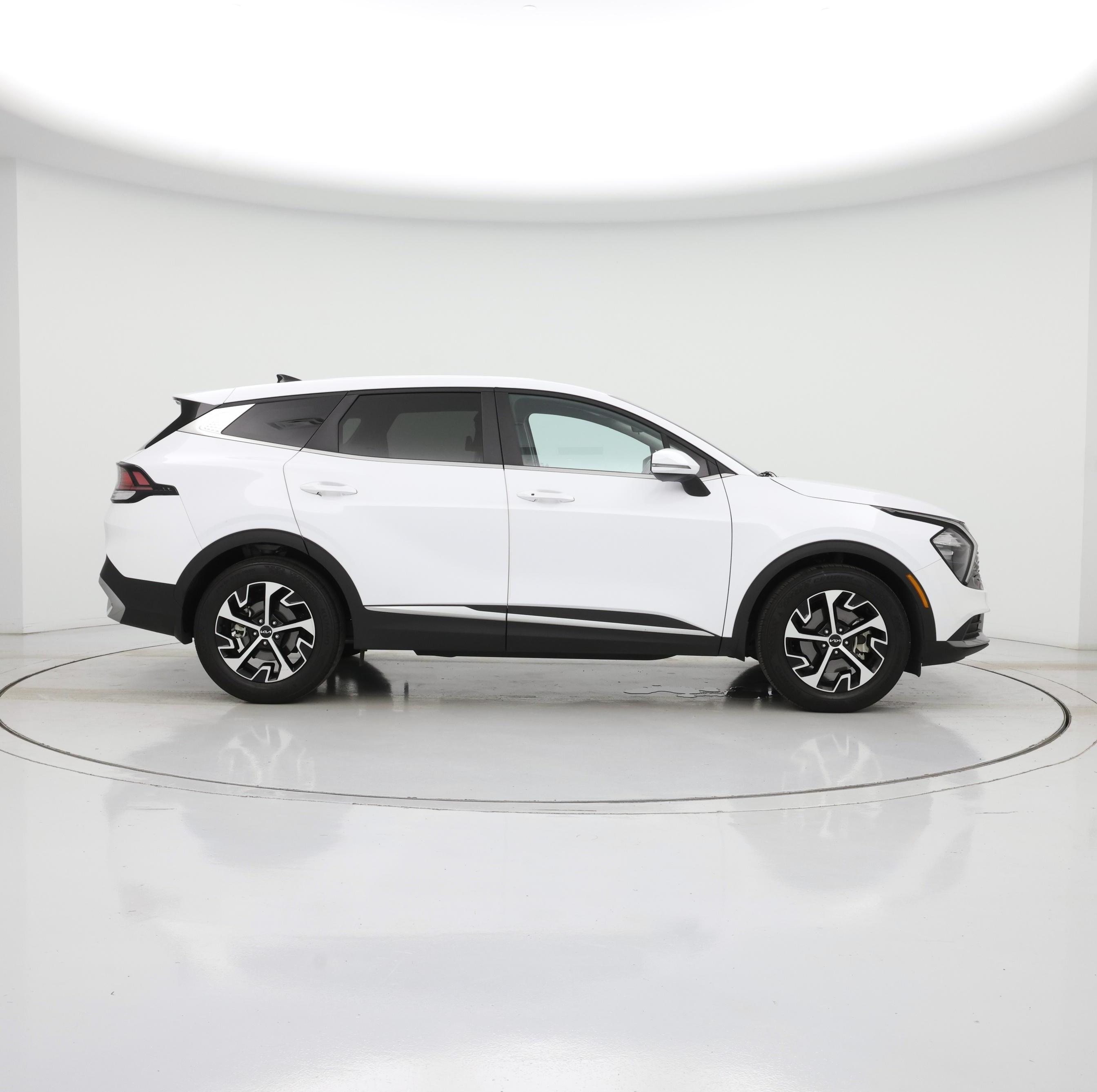 Thumbnail: 2023 Kia Sportage - 7