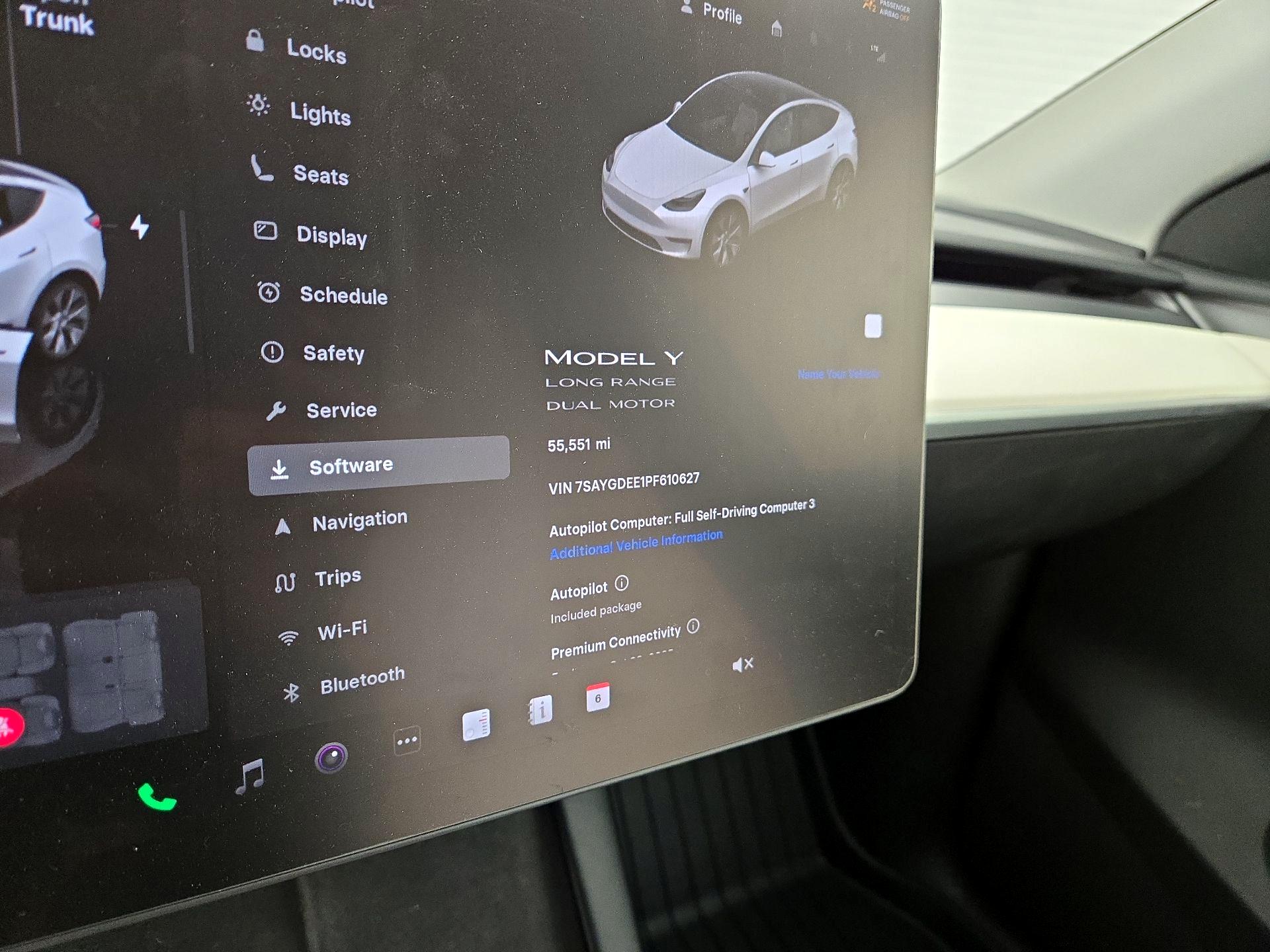 Thumbnail: 2023 Tesla Model Y - 13
