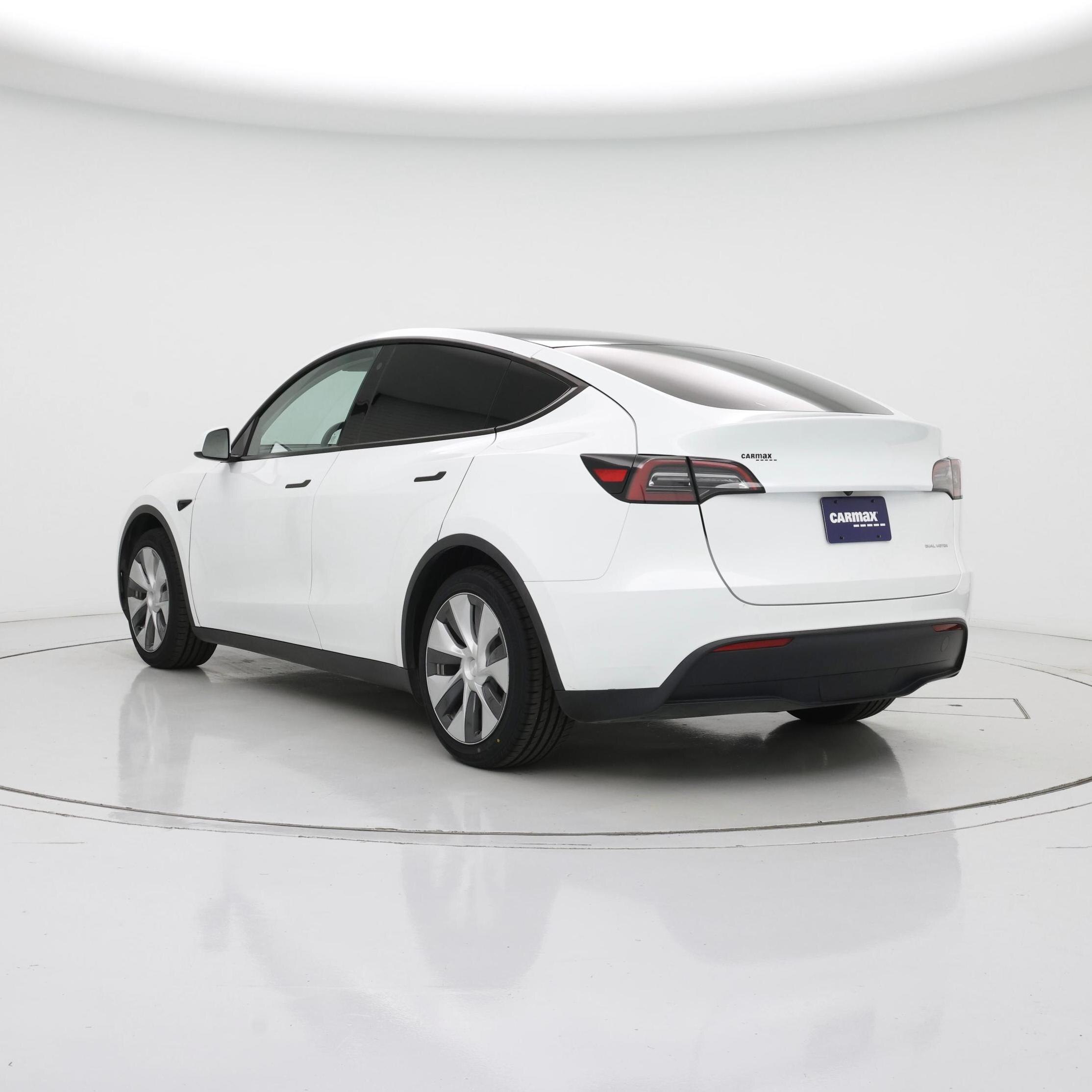 Thumbnail: 2023 Tesla Model Y - 2