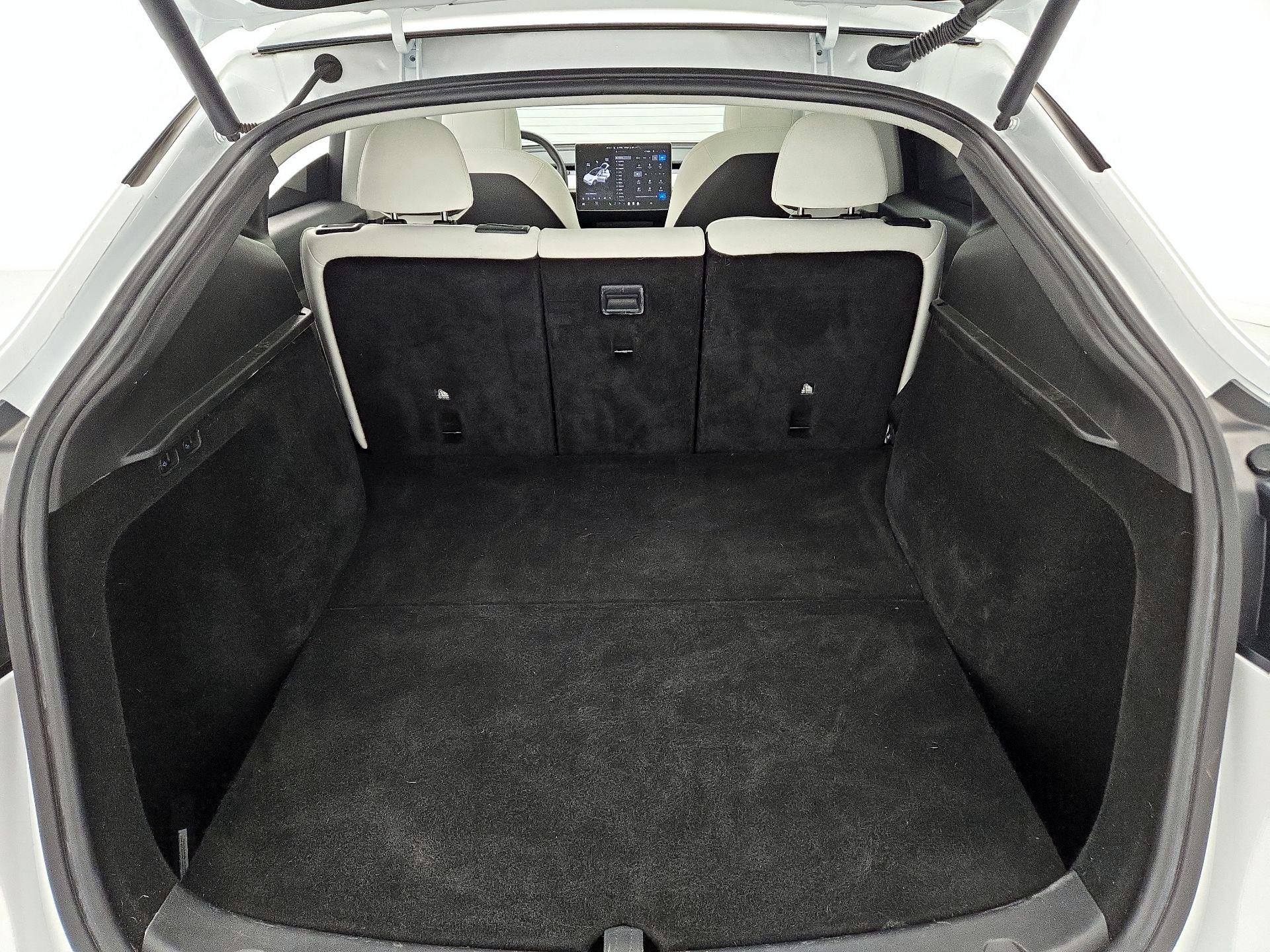 Thumbnail: 2023 Tesla Model Y - 20