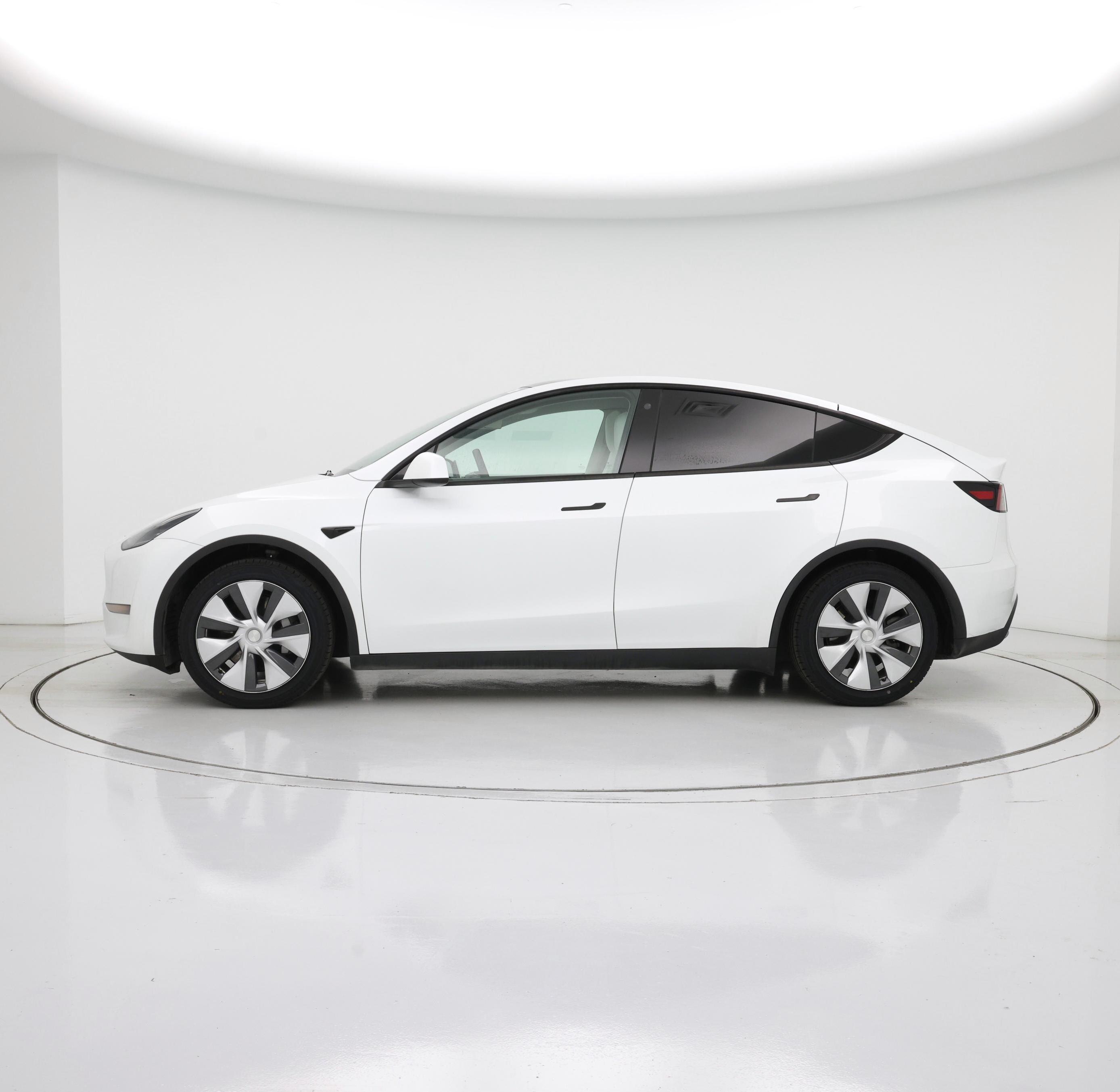 Thumbnail: 2023 Tesla Model Y - 3