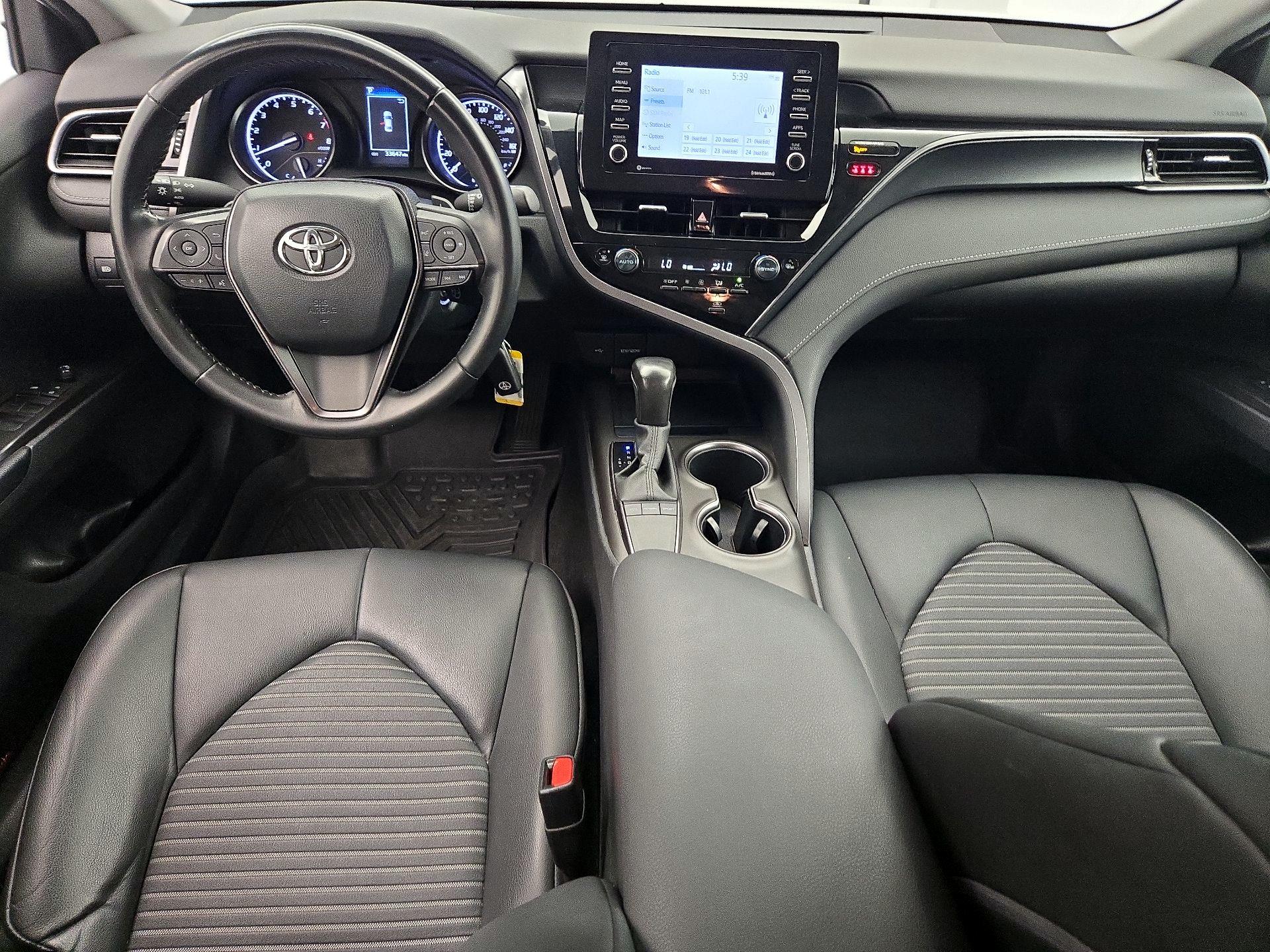 Thumbnail: 2023 Toyota Camry - 9