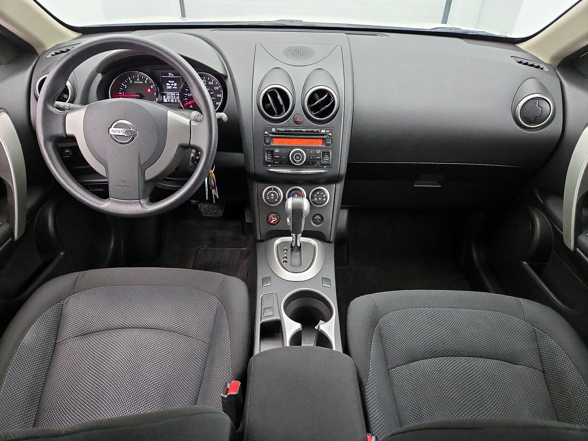 Thumbnail: 2015 Nissan Rogue - 9