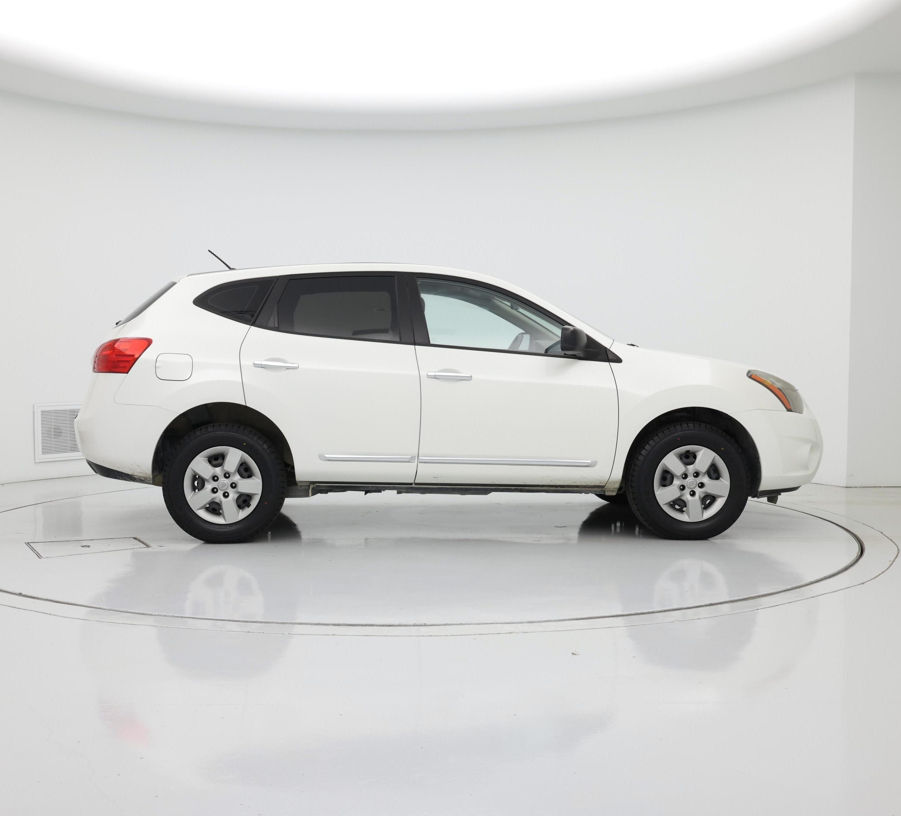 Thumbnail: 2015 Nissan Rogue - 7