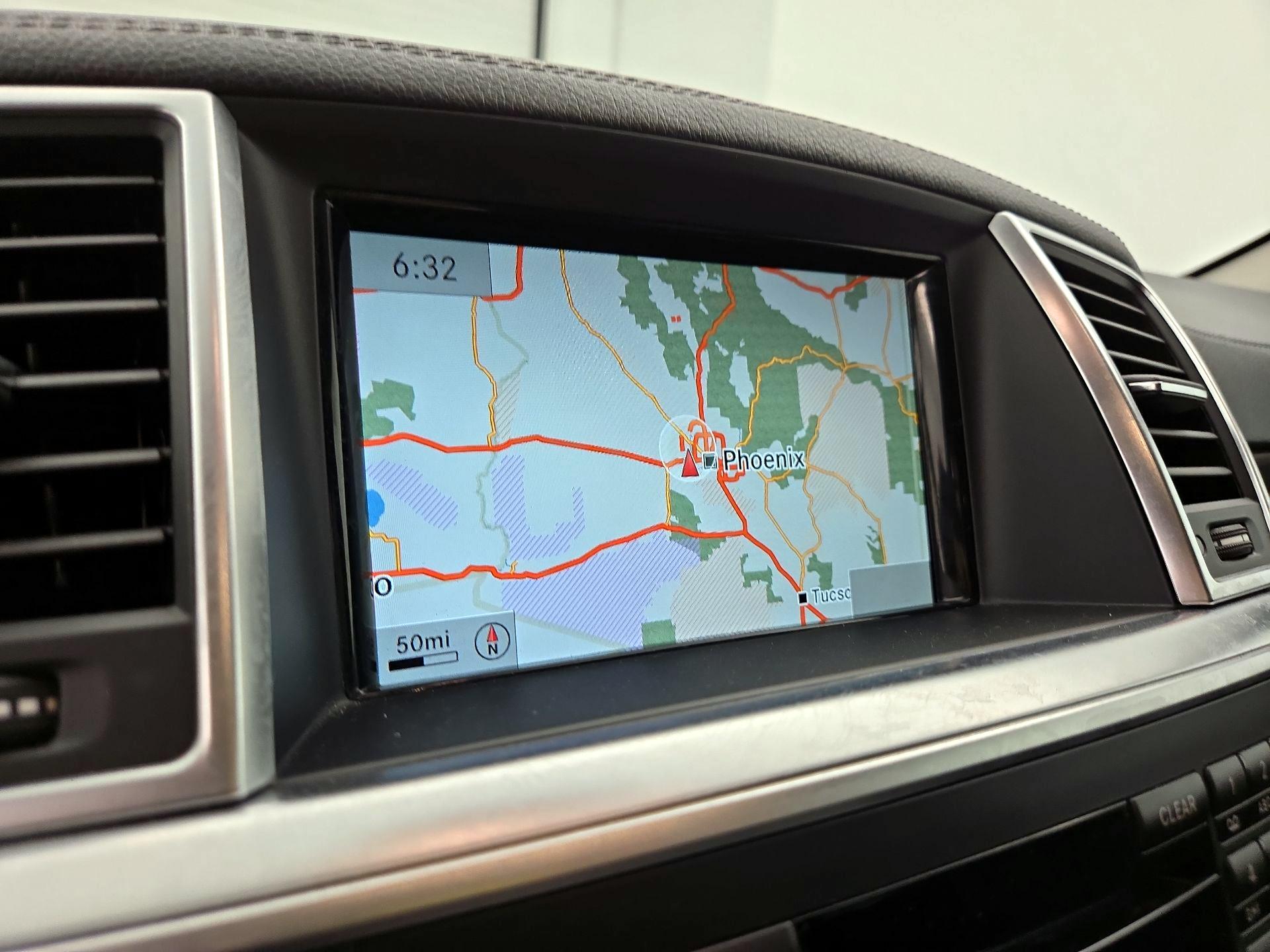 Thumbnail: 2016 Mercedes-Benz GL-Class - 14