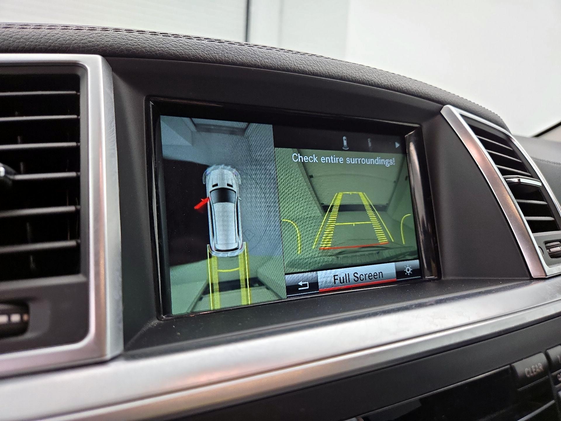 Thumbnail: 2016 Mercedes-Benz GL-Class - 15