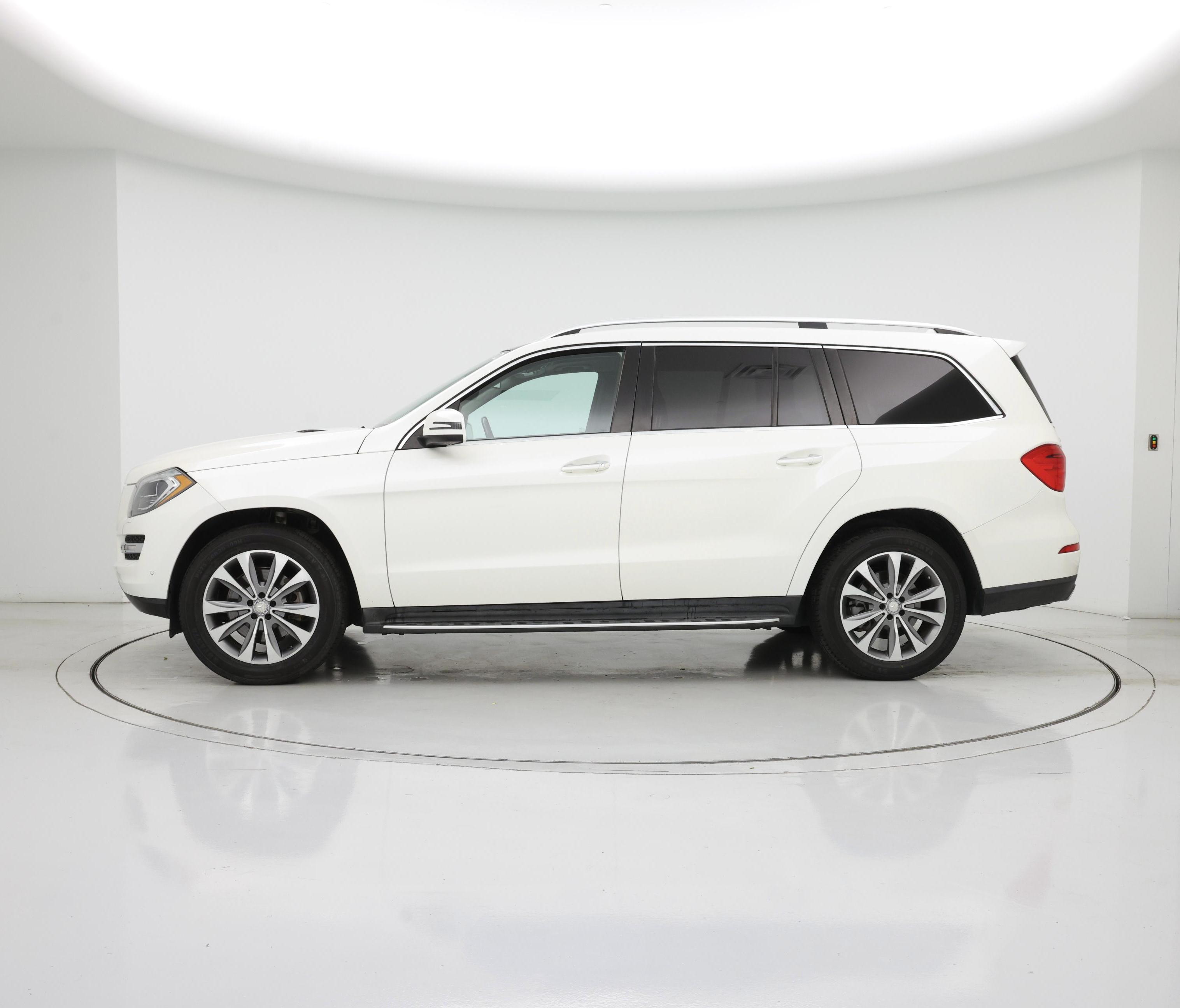 Thumbnail: 2016 Mercedes-Benz GL-Class - 3