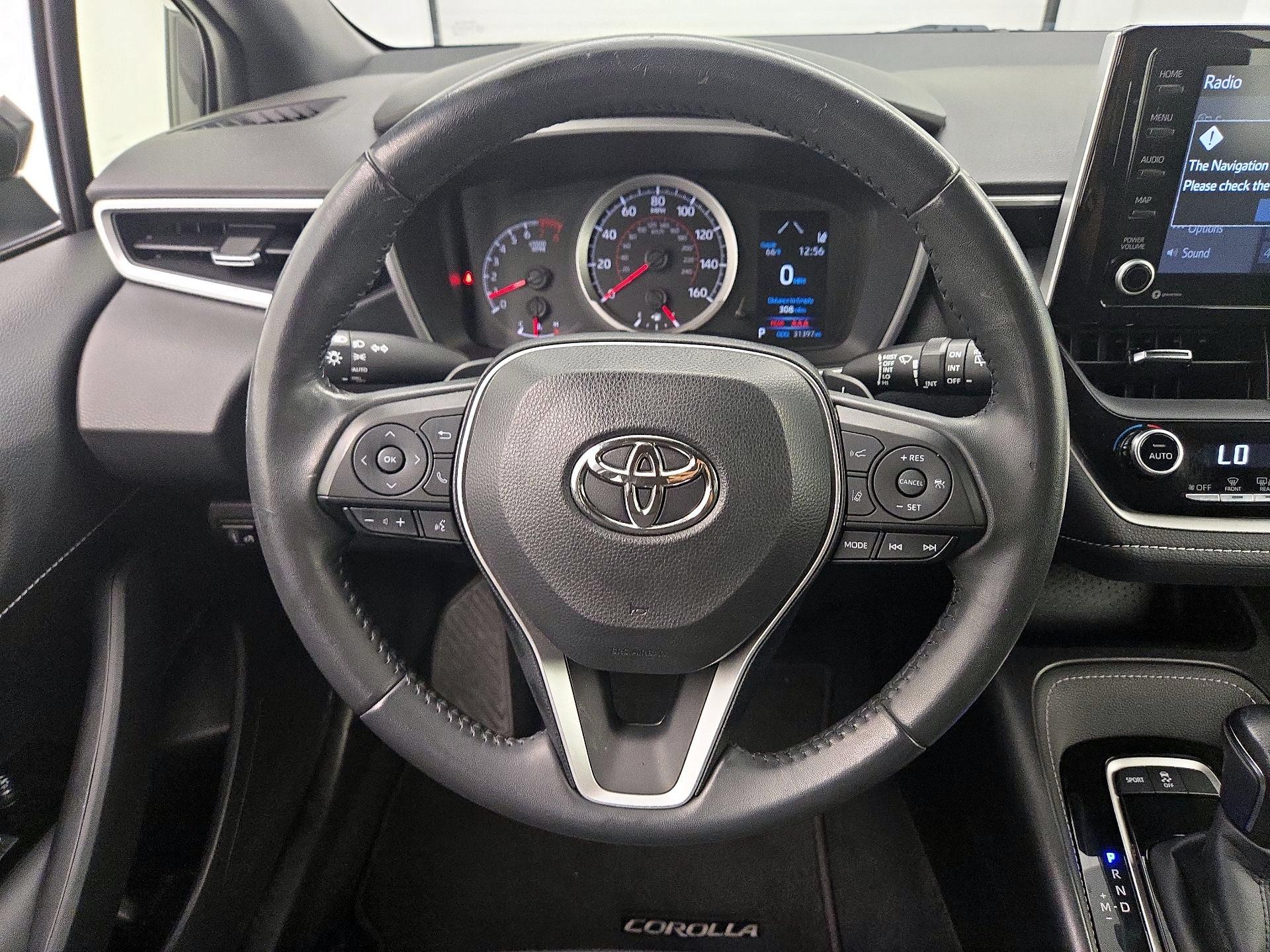 Thumbnail: 2022 Toyota Corolla - 10