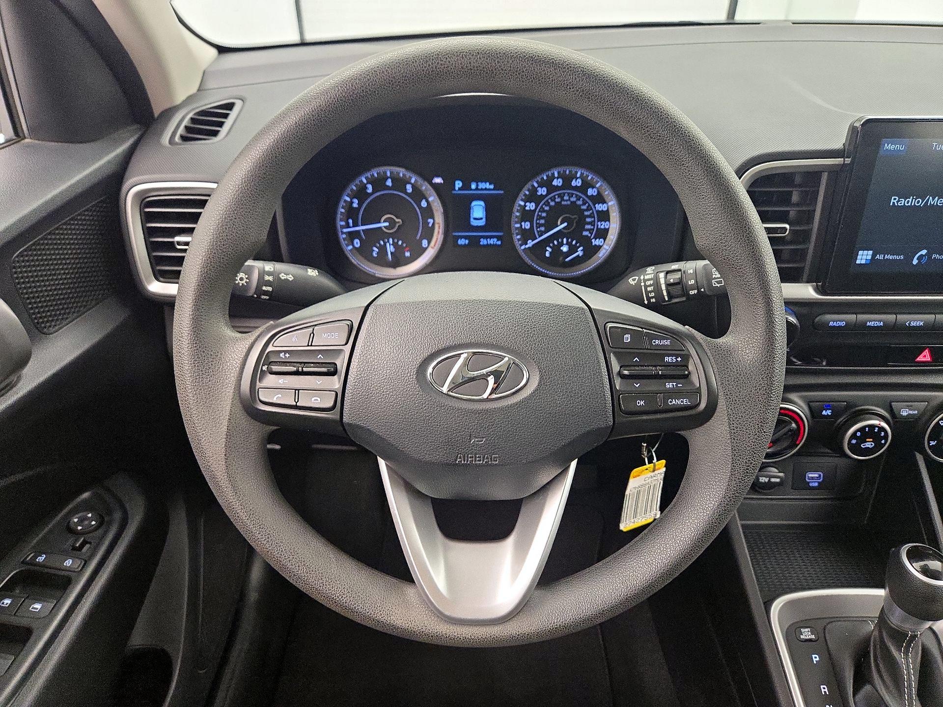 Thumbnail: 2021 Hyundai Venue - 10