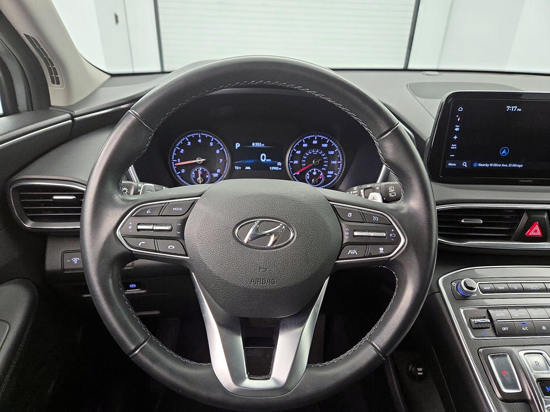 Thumbnail: 2023 Hyundai Santa Fe - 10