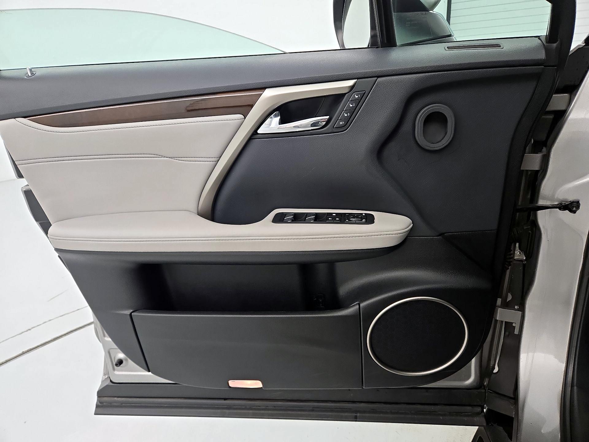 Thumbnail: 2019 Lexus RX - 12