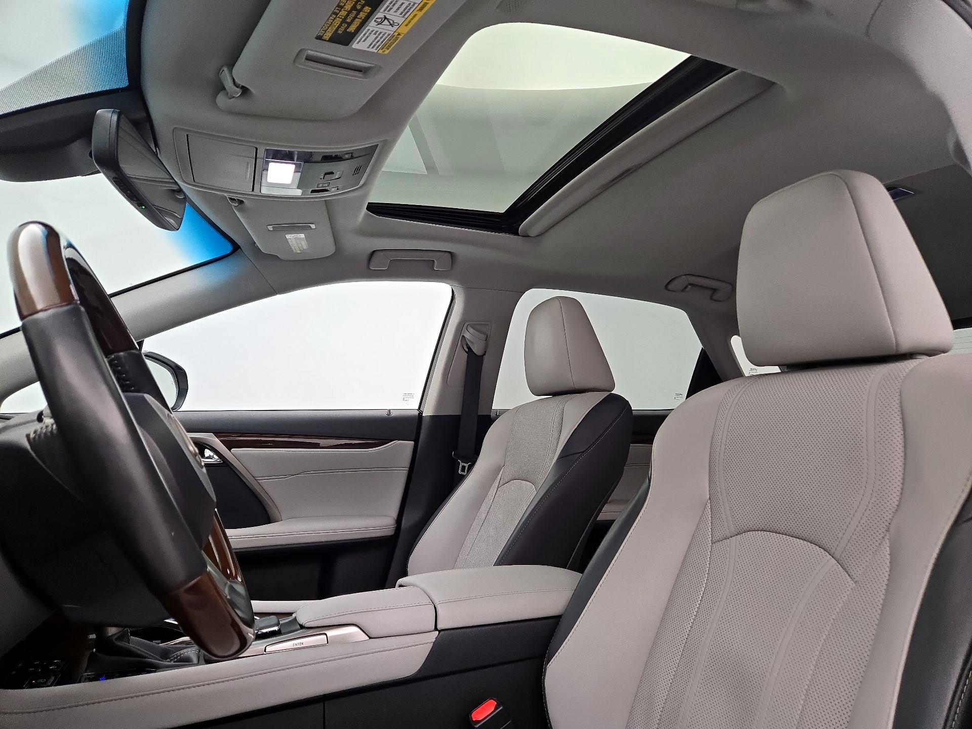 Thumbnail: 2019 Lexus RX - 20