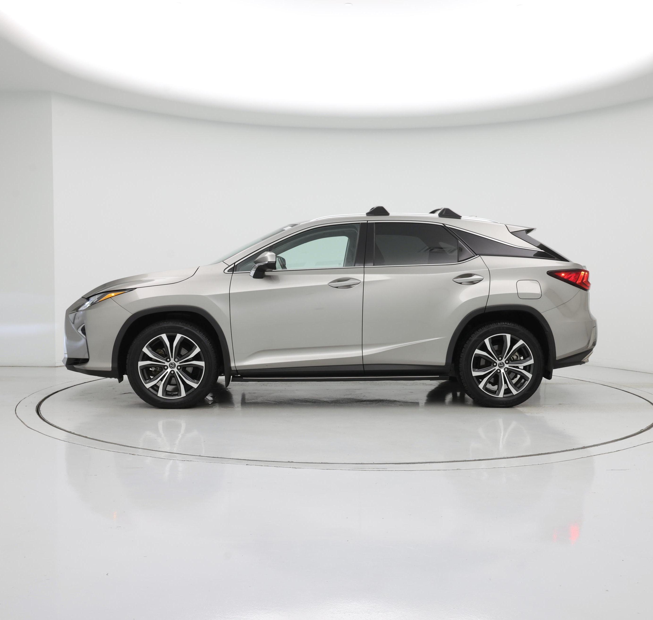 Thumbnail: 2019 Lexus RX - 3