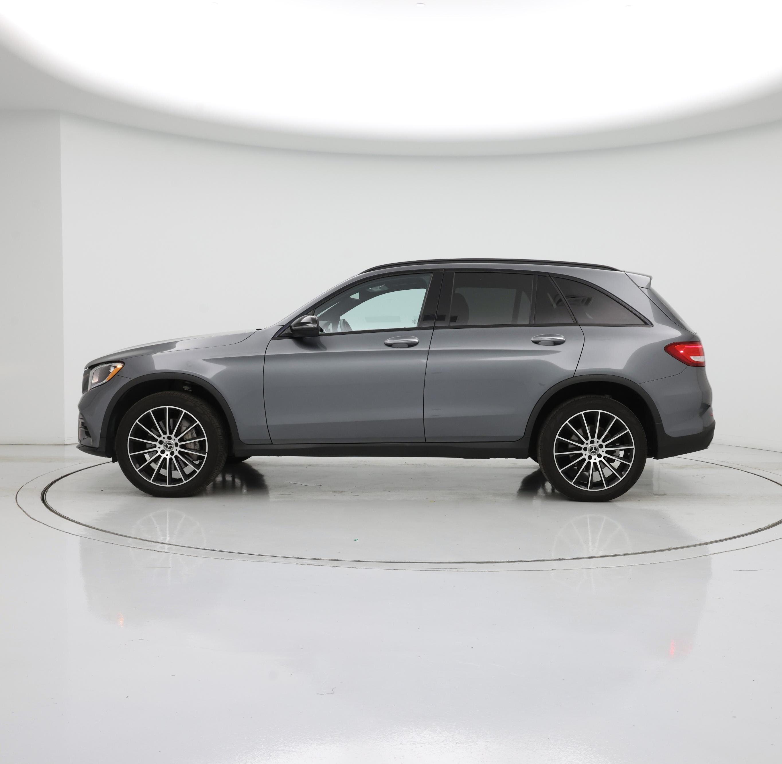 Thumbnail: 2018 Mercedes-Benz GLC - 3
