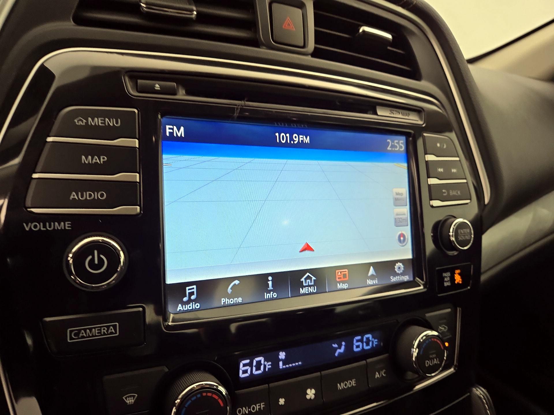 Thumbnail: 2016 Nissan Maxima - 14