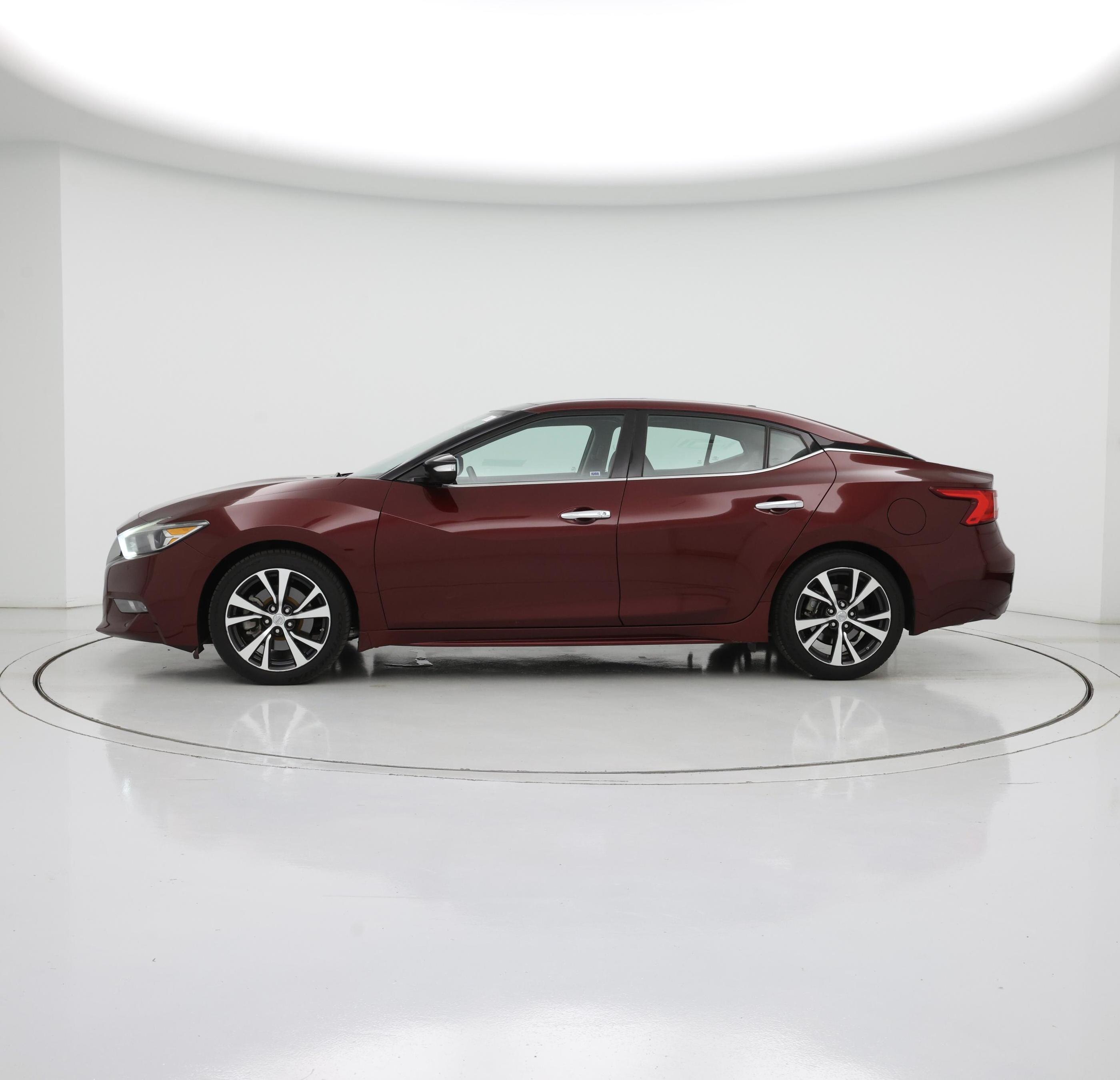 Thumbnail: 2016 Nissan Maxima - 3