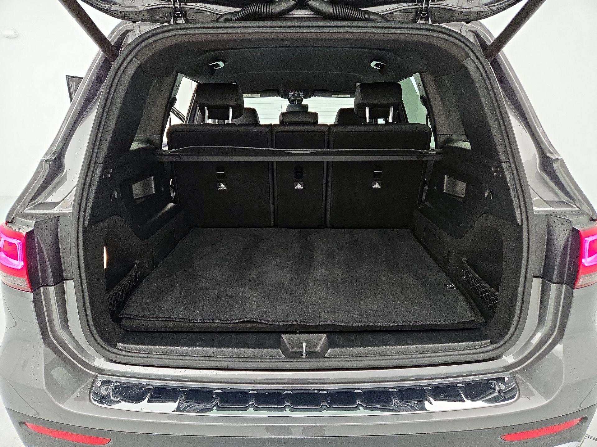 Thumbnail: 2022 Mercedes-Benz GLB - 20