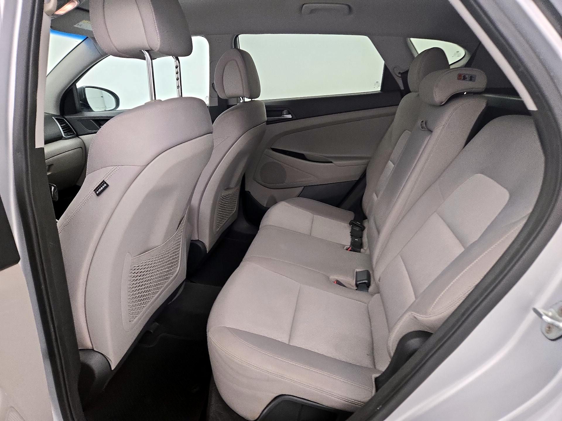 Thumbnail: 2016 Hyundai Tucson - 19