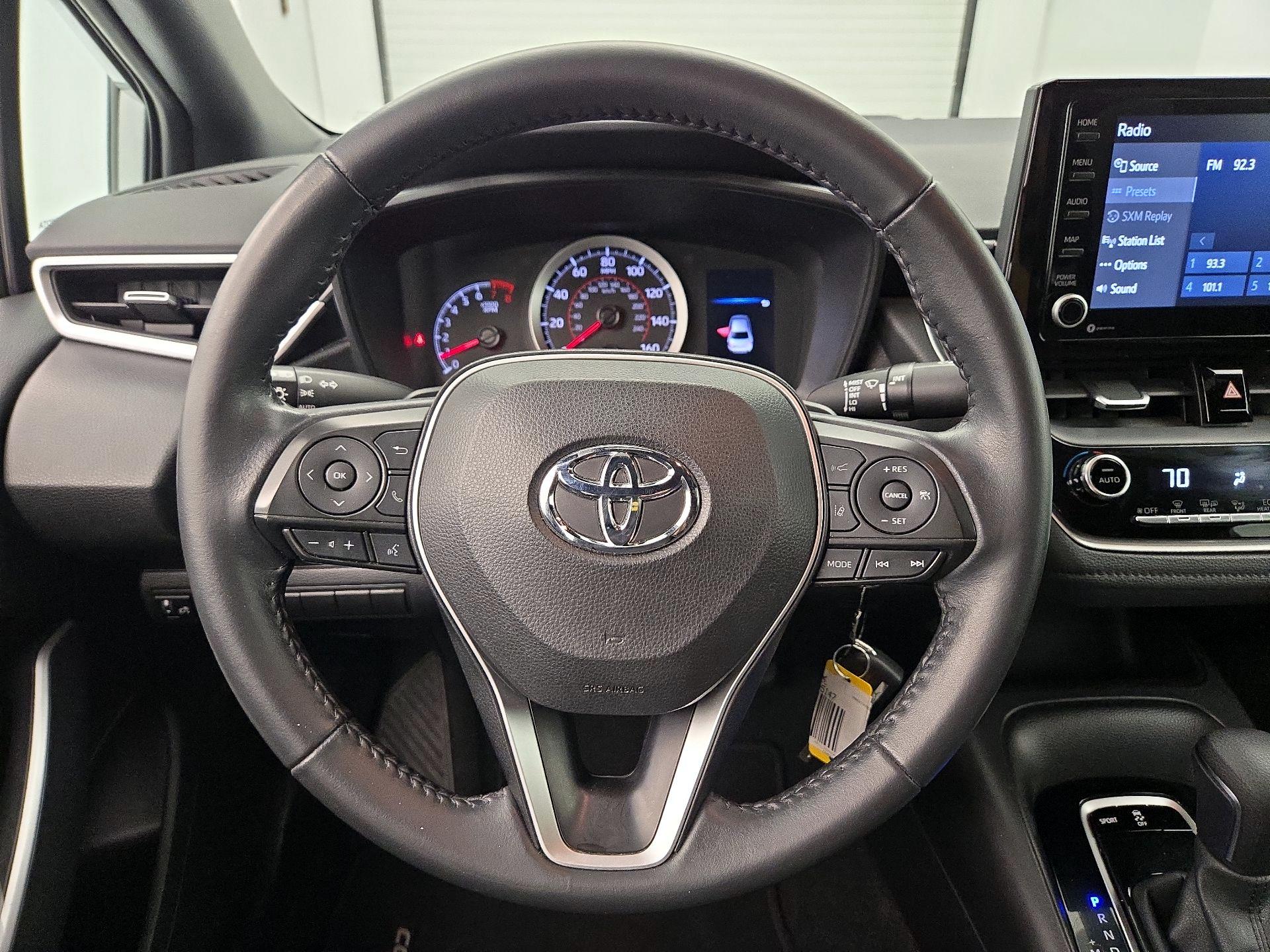 Thumbnail: 2022 Toyota Corolla - 10