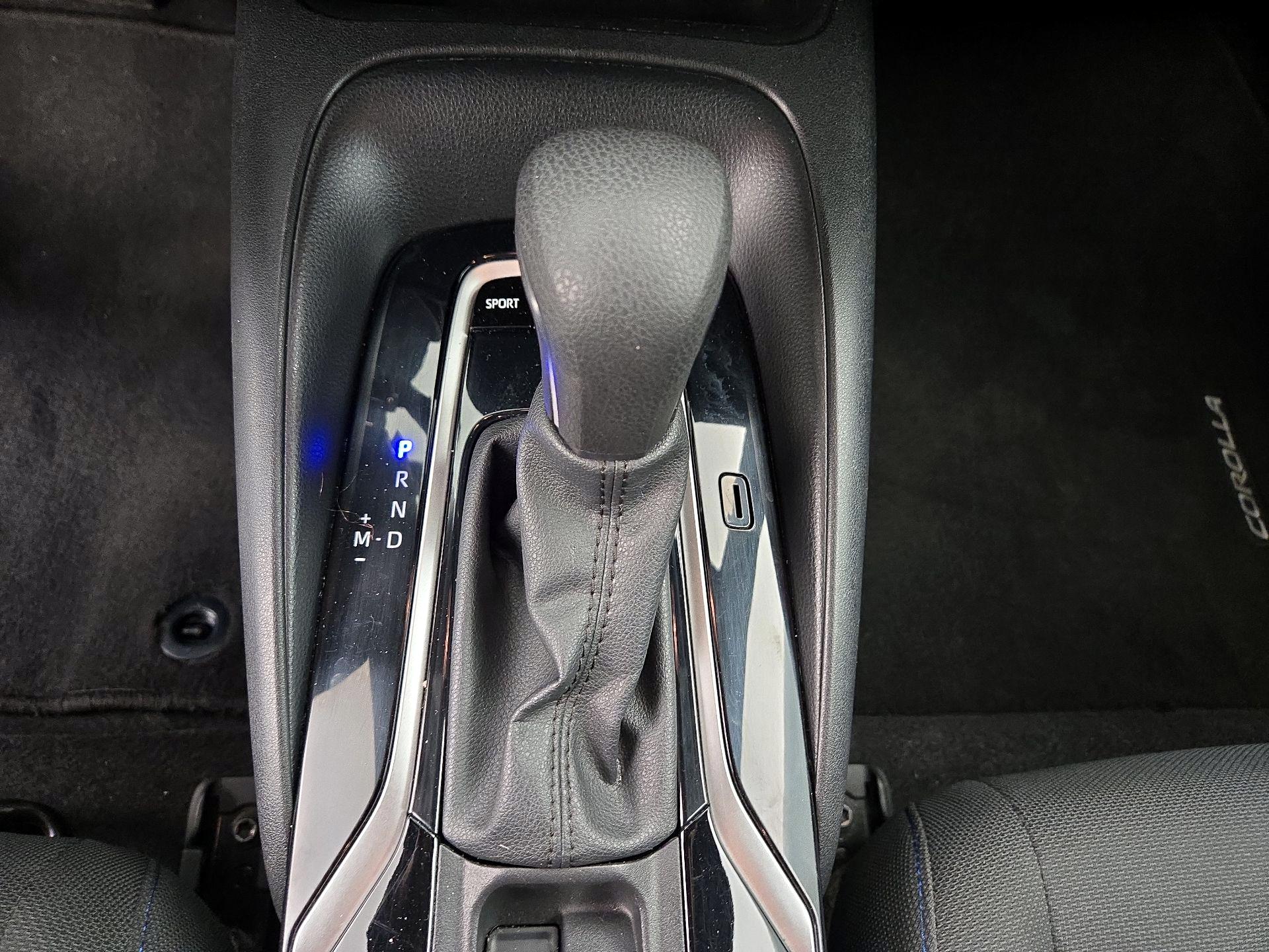 Thumbnail: 2022 Toyota Corolla - 17