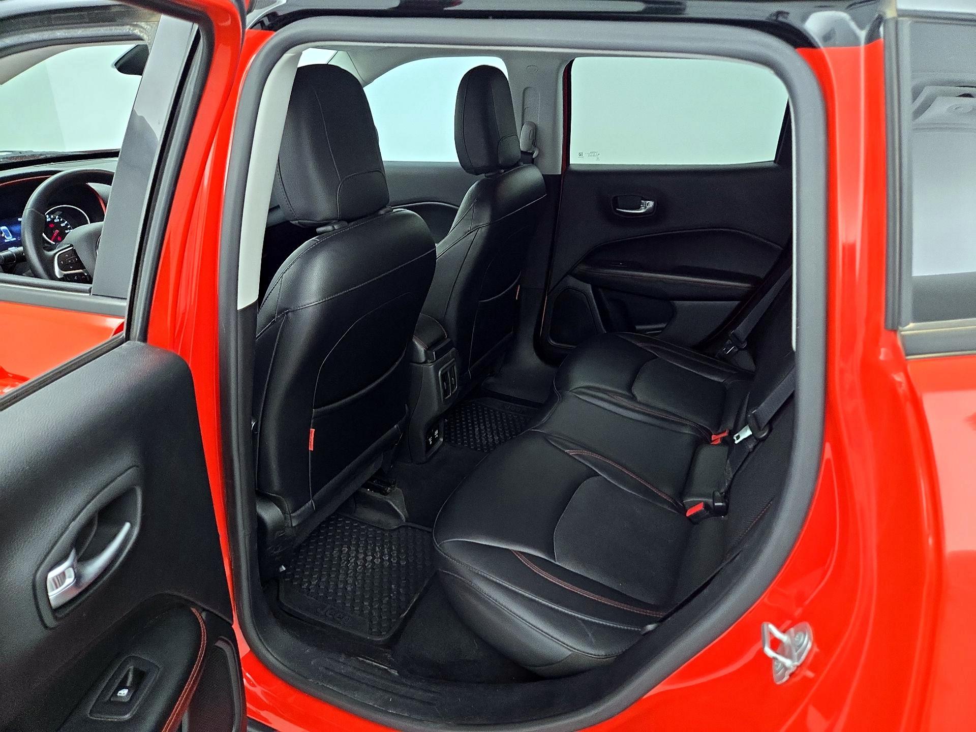 Thumbnail: 2017 Jeep Compass - 19