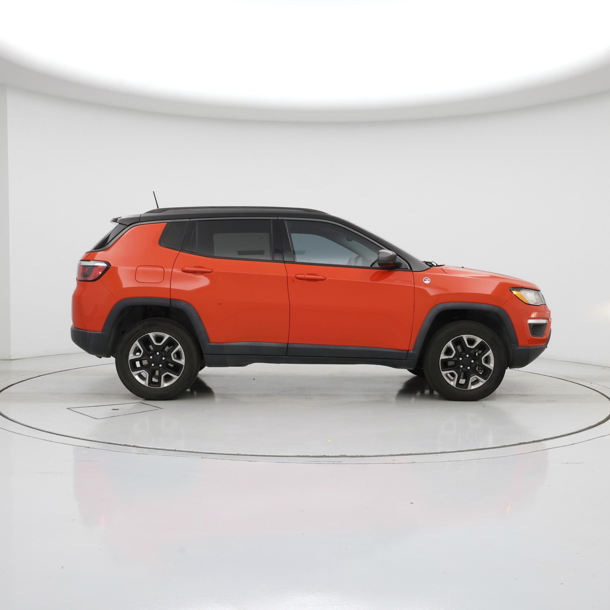 Thumbnail: 2017 Jeep Compass - 7
