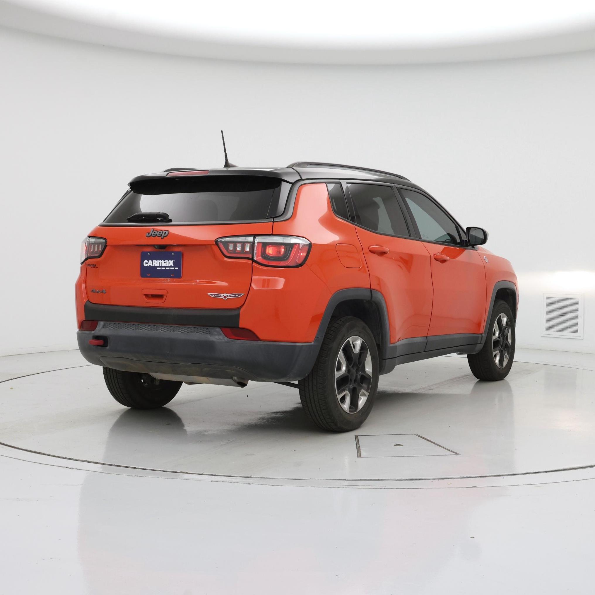 Thumbnail: 2017 Jeep Compass - 8