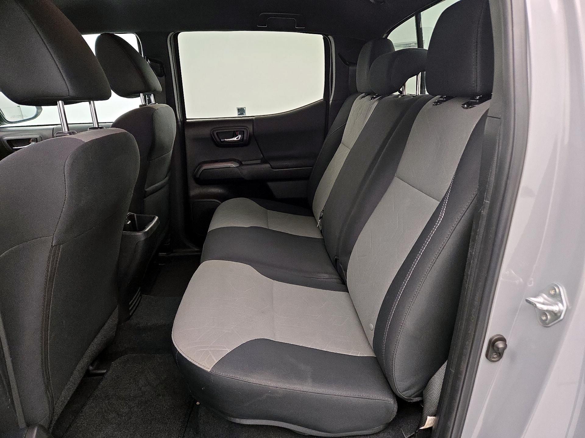 Thumbnail: 2023 Toyota Tacoma - 19