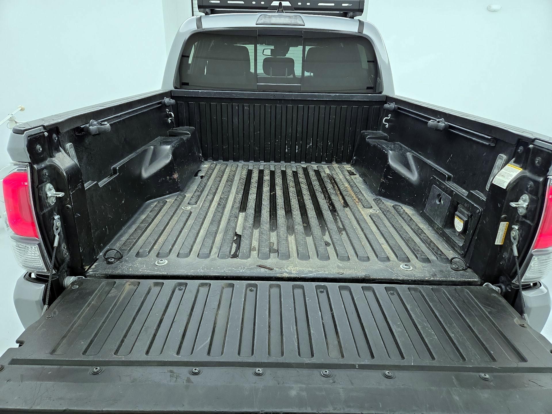 Thumbnail: 2023 Toyota Tacoma - 20