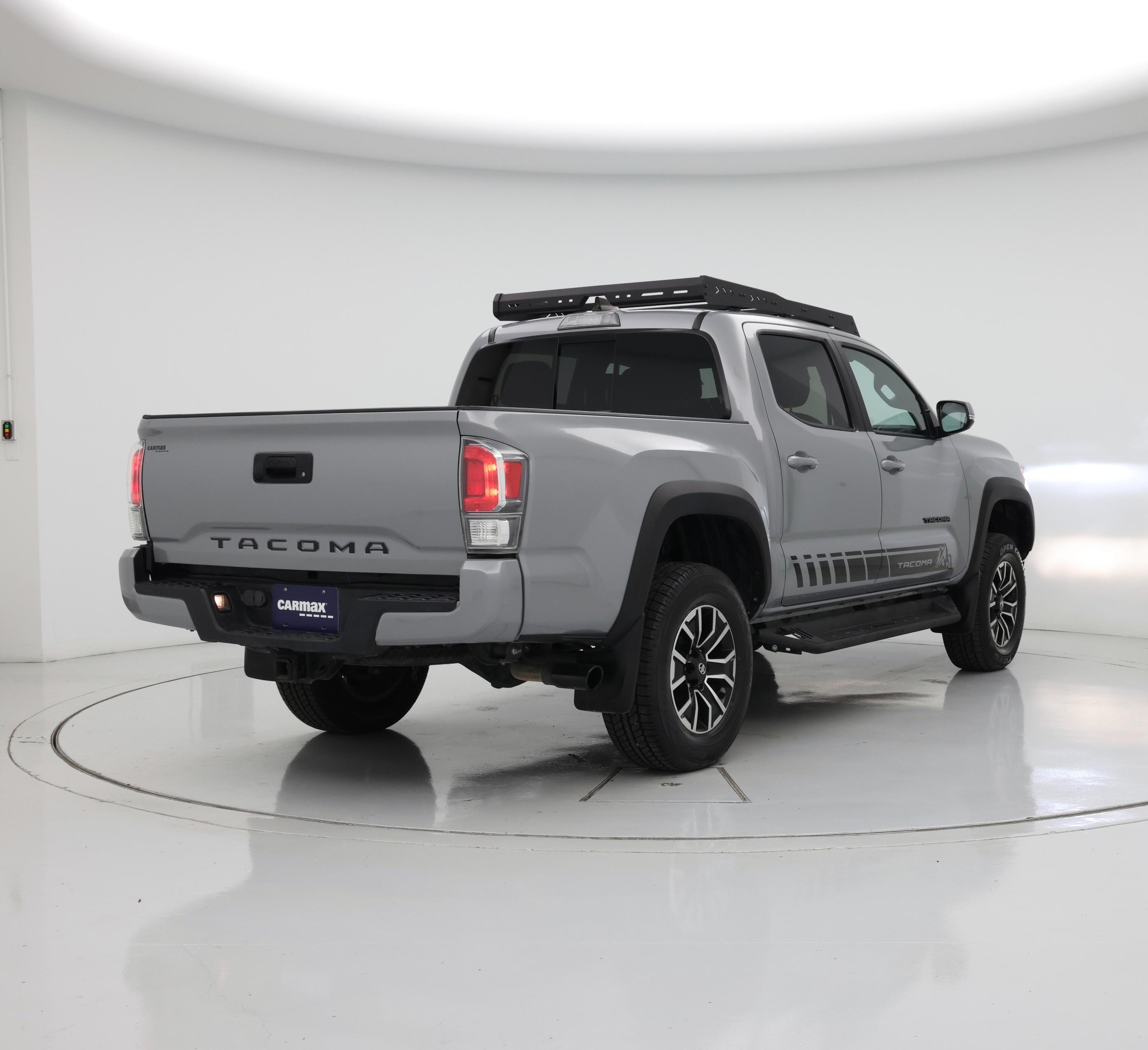 Thumbnail: 2023 Toyota Tacoma - 8
