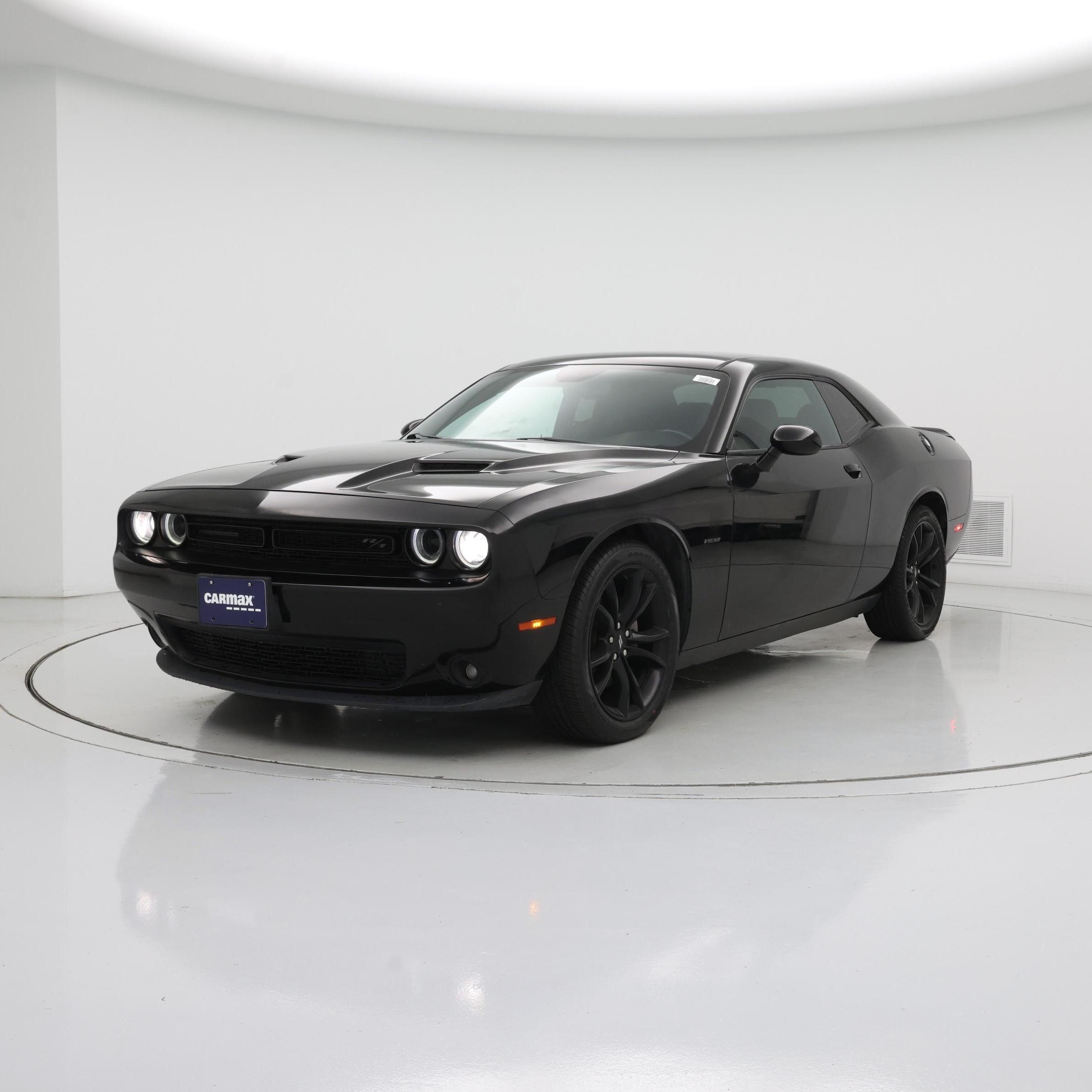 Thumbnail: 2018 Dodge Challenger - 4