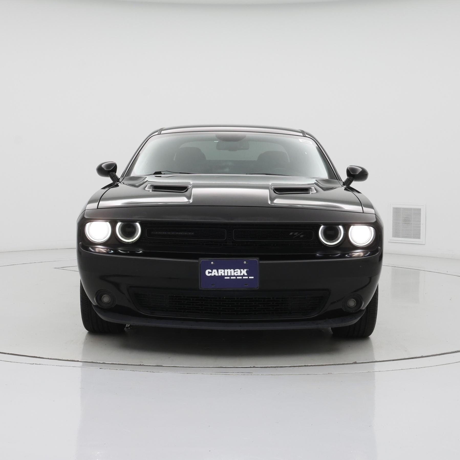 Thumbnail: 2018 Dodge Challenger - 5