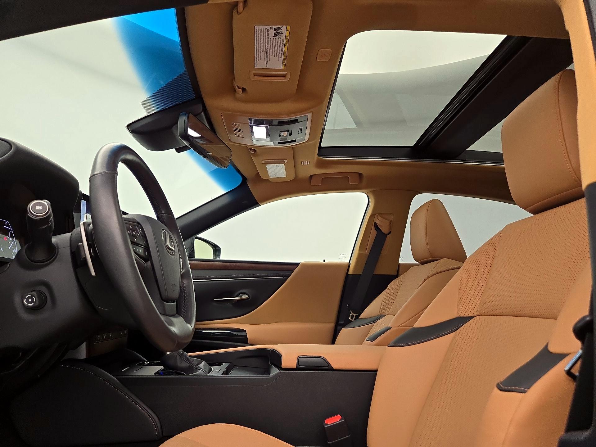 Thumbnail: 2024 Lexus ES - 19