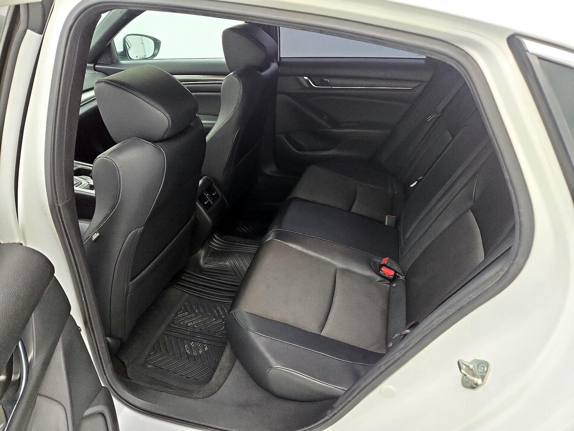 Thumbnail: 2018 Honda Accord - 20