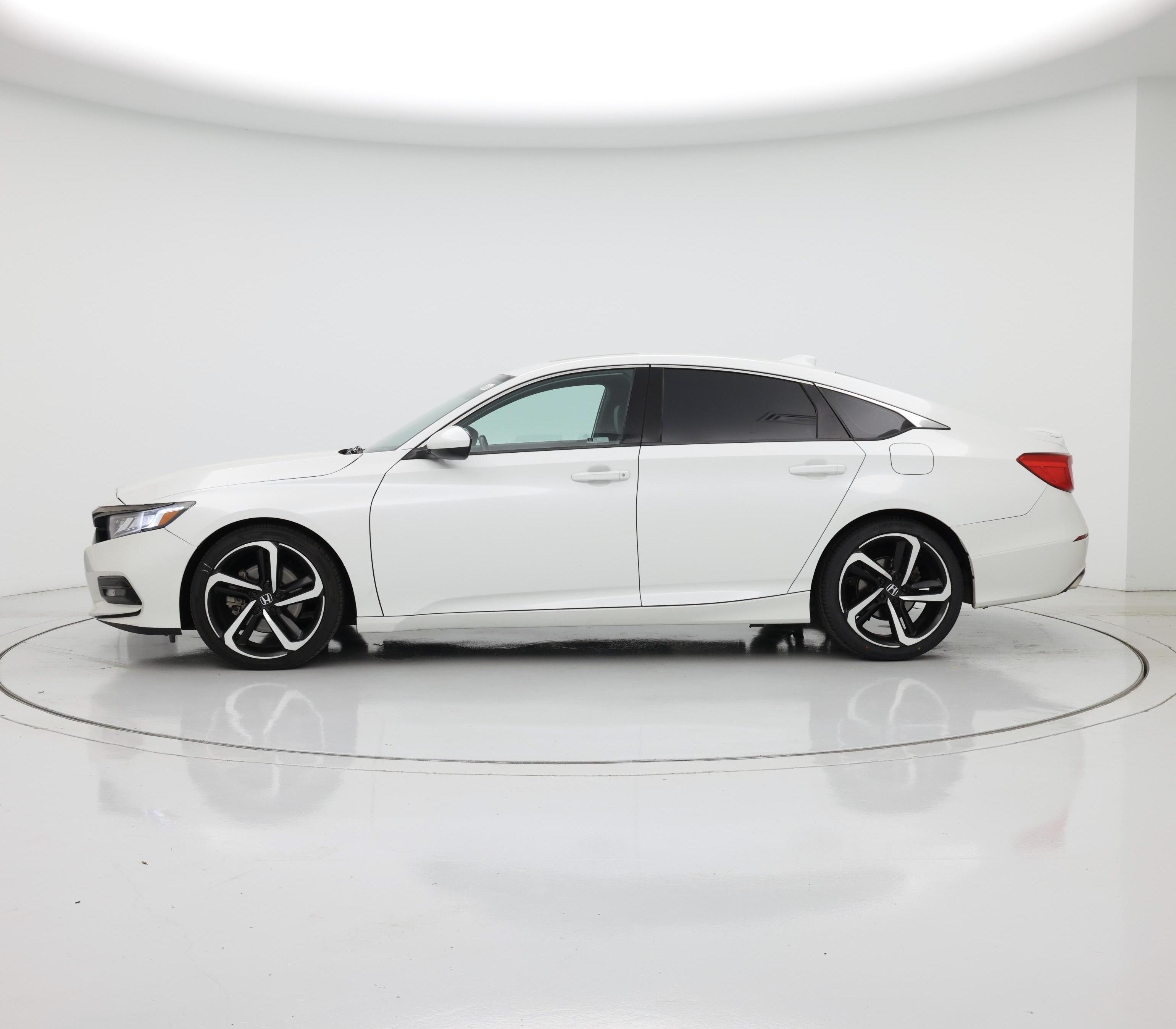 Thumbnail: 2018 Honda Accord - 3